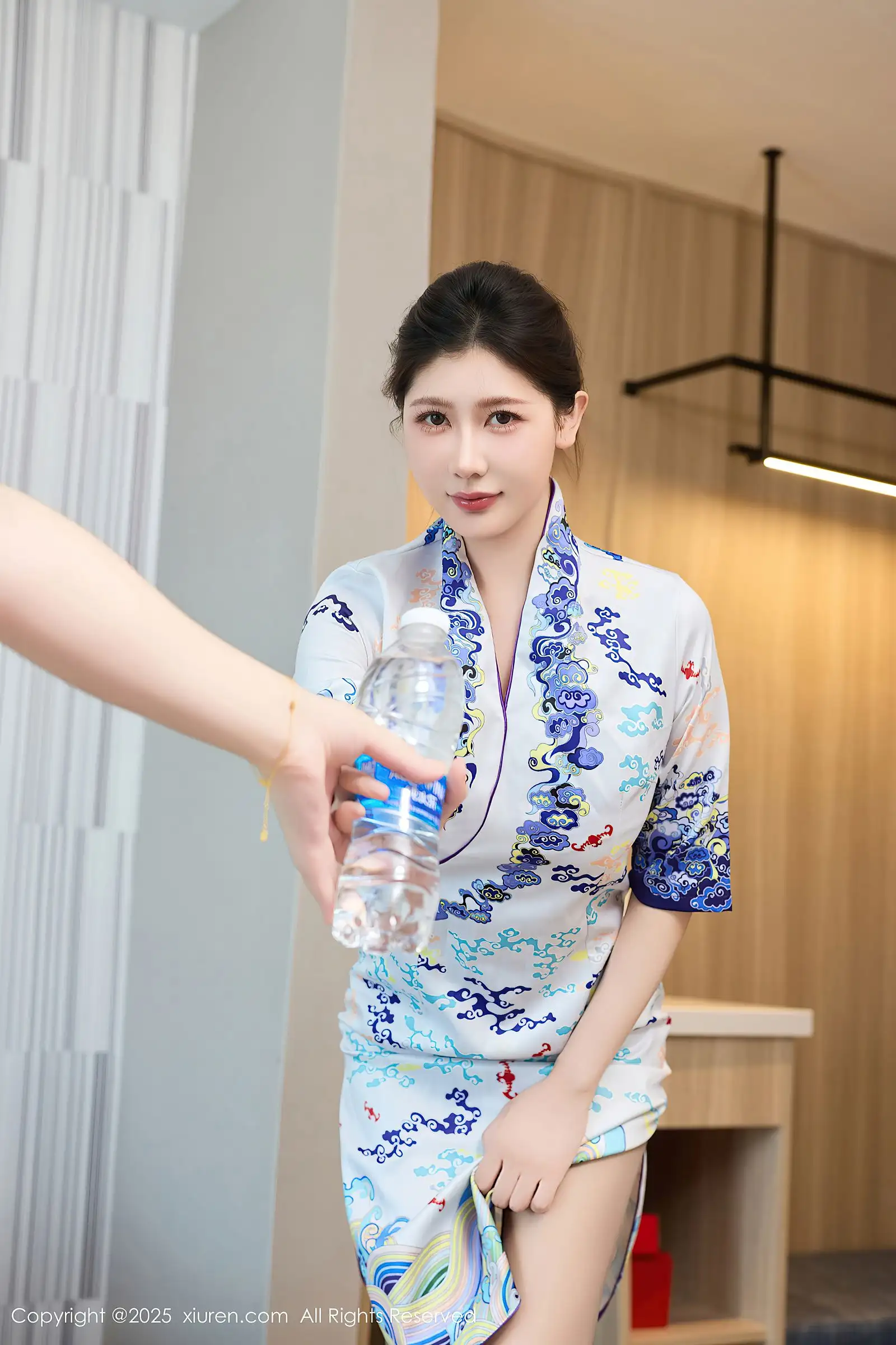 [XIUREN秀人网] 2025.08.15 NO.10654 尹甜甜