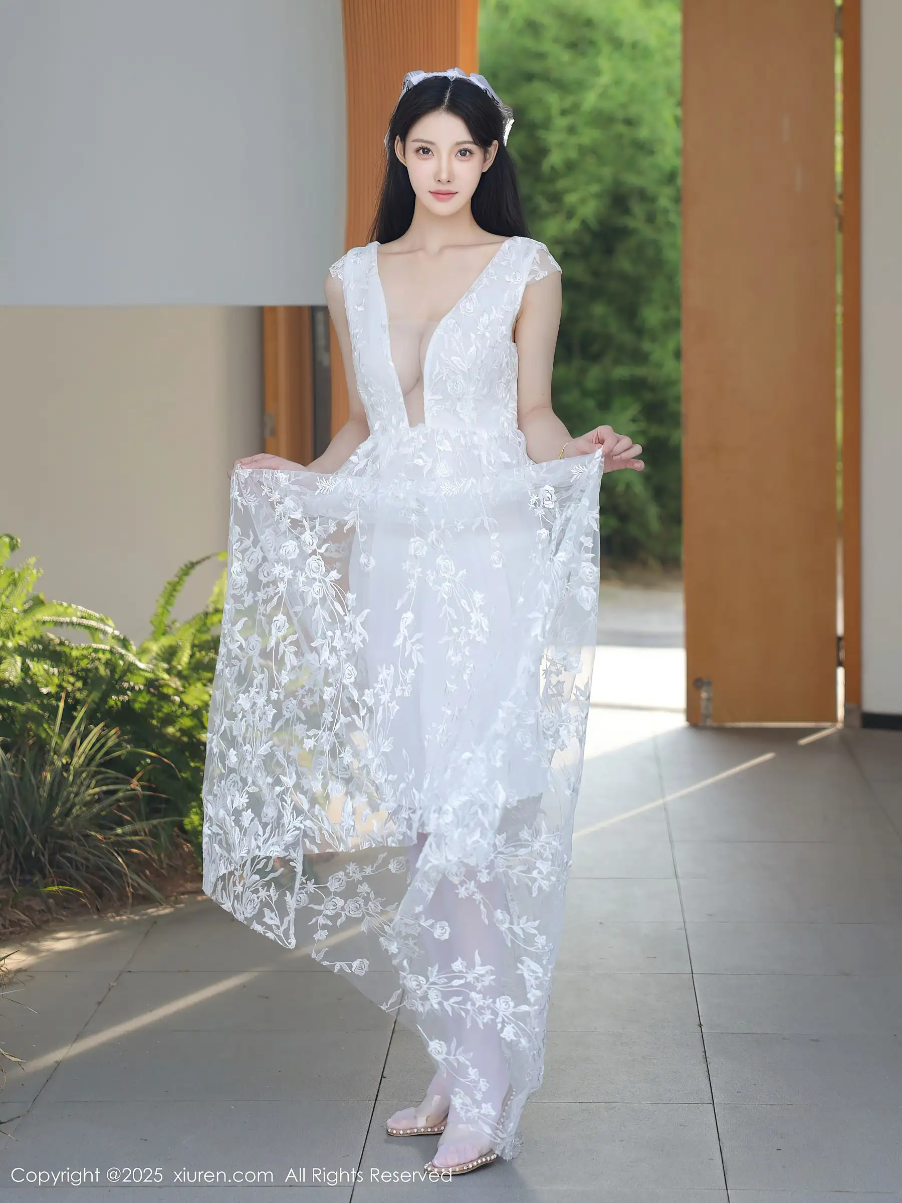 [XIUREN秀人网] 2025.08.18 NO.10661 梨霜儿