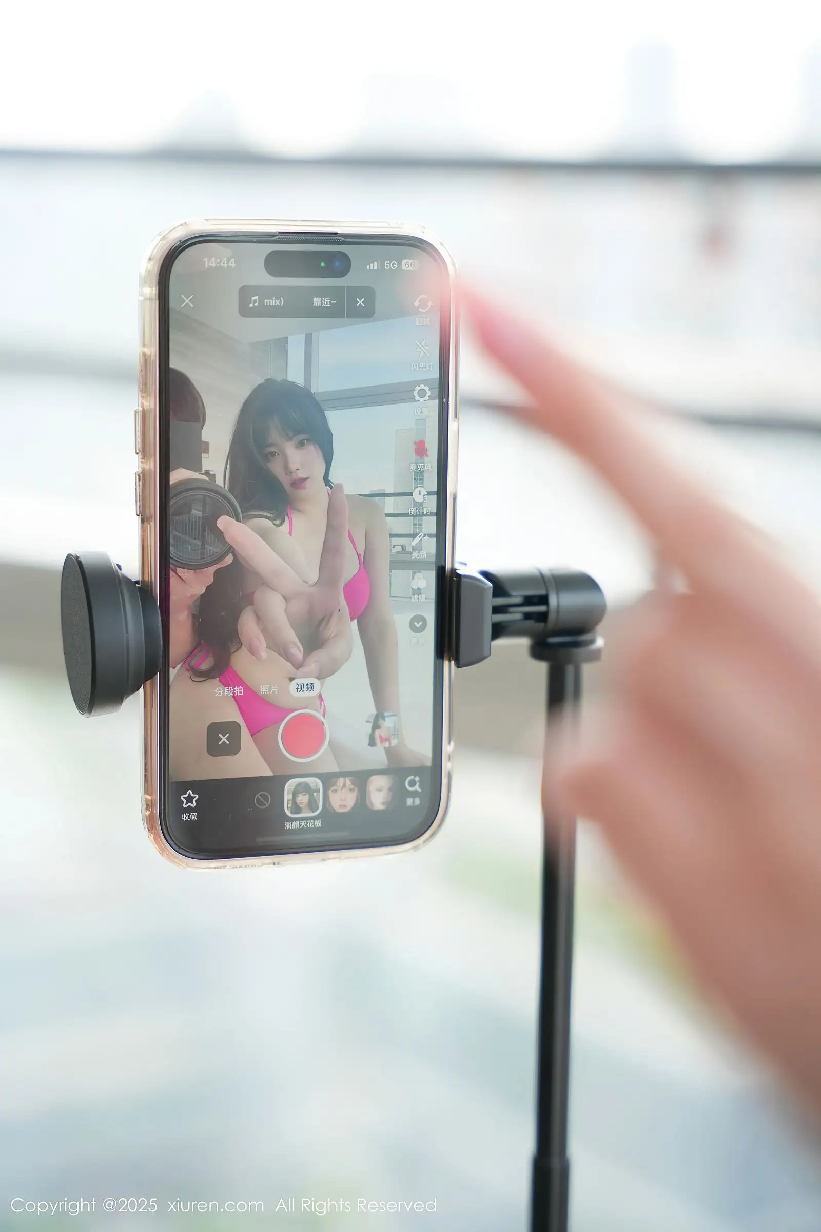 [XIUREN秀人网] 2025.08.21 NO.10675 软情