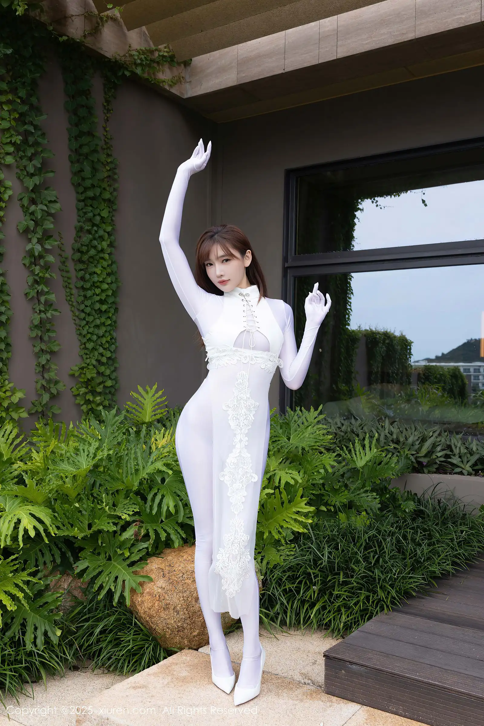 [XIUREN秀人网] 2025.08.28 NO.10704 陆萱萱