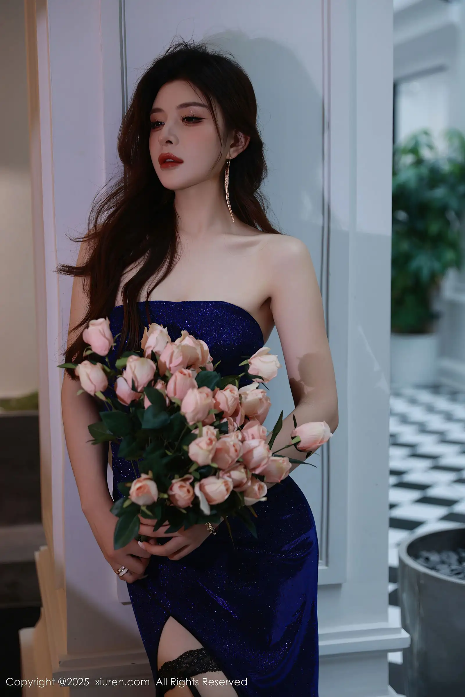 [XIUREN秀人网] 2025.09.08 NO.10740 阿依莎