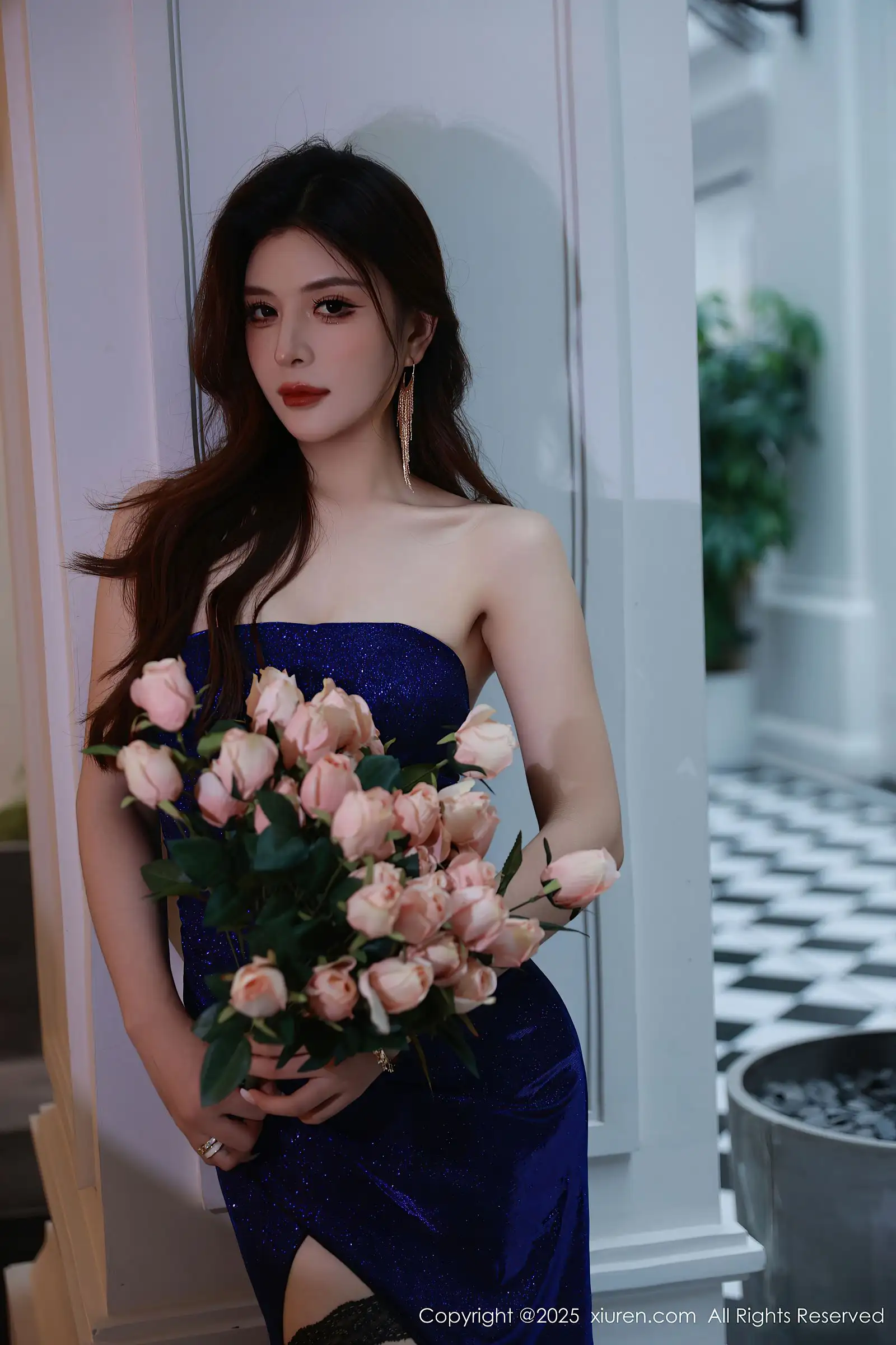 [XIUREN秀人网] 2025.09.08 NO.10740 阿依莎