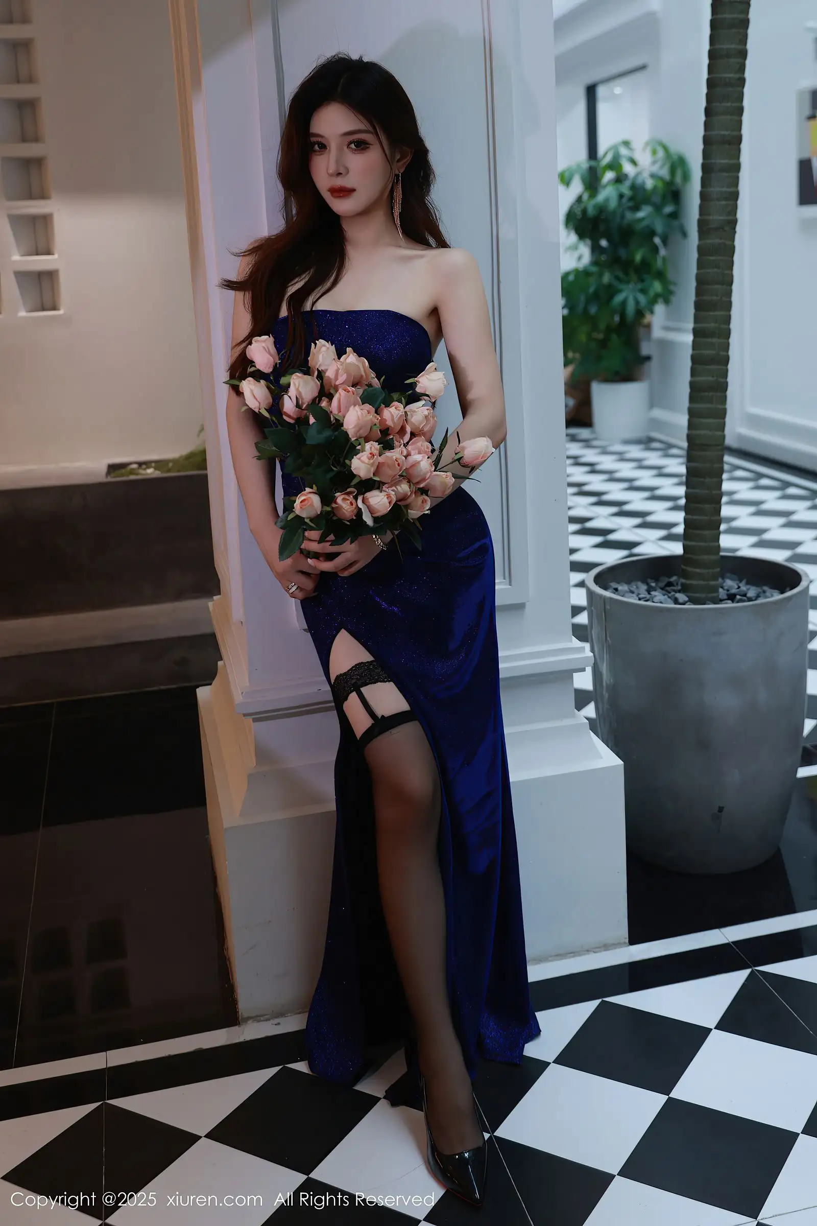 [XIUREN秀人网] 2025.09.08 NO.10740 阿依莎