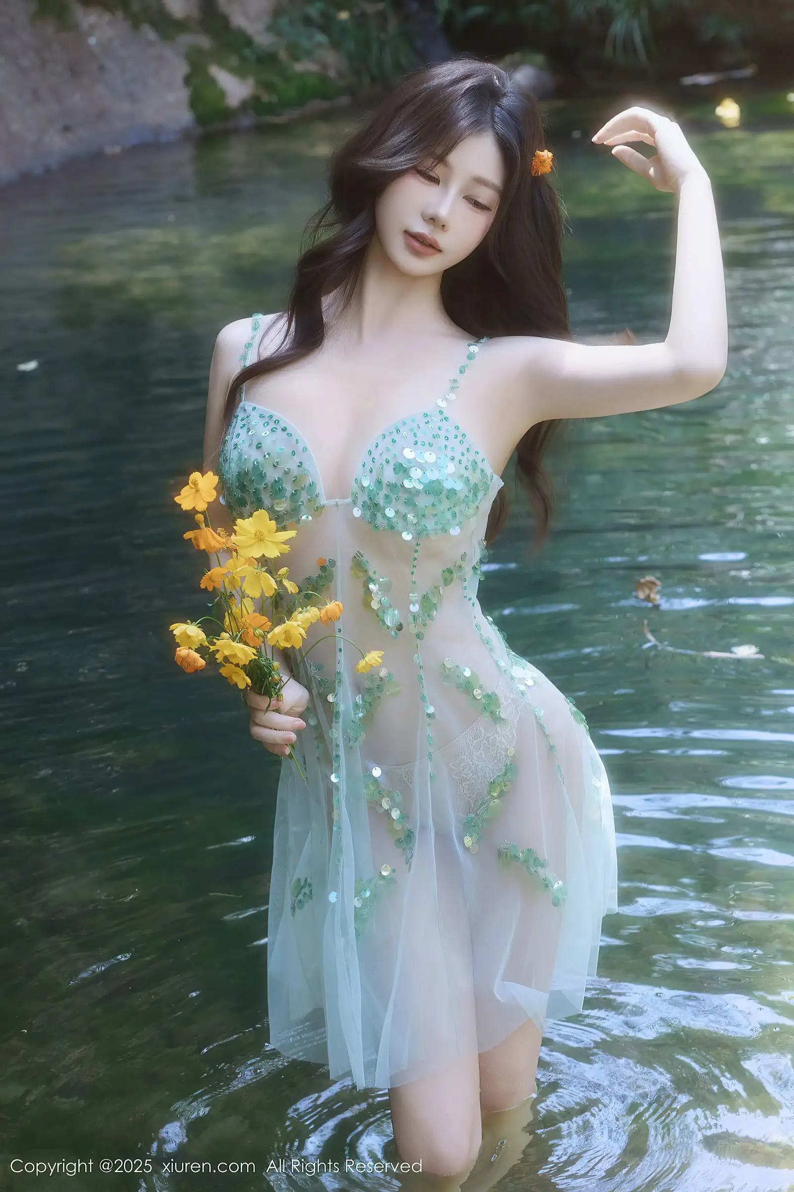 [XIUREN秀人网] 2025.09.11 NO.10756 尹甜甜sunny