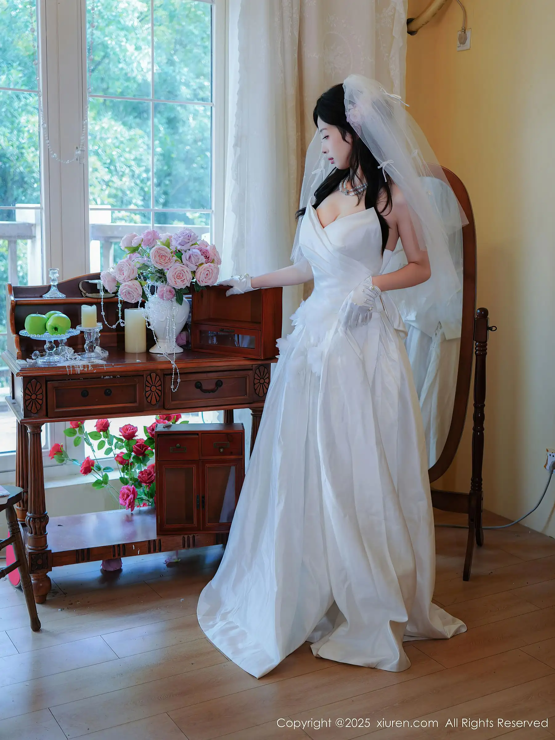 [XIUREN秀人网] 2025.09.16 NO.10769 朱朱molly