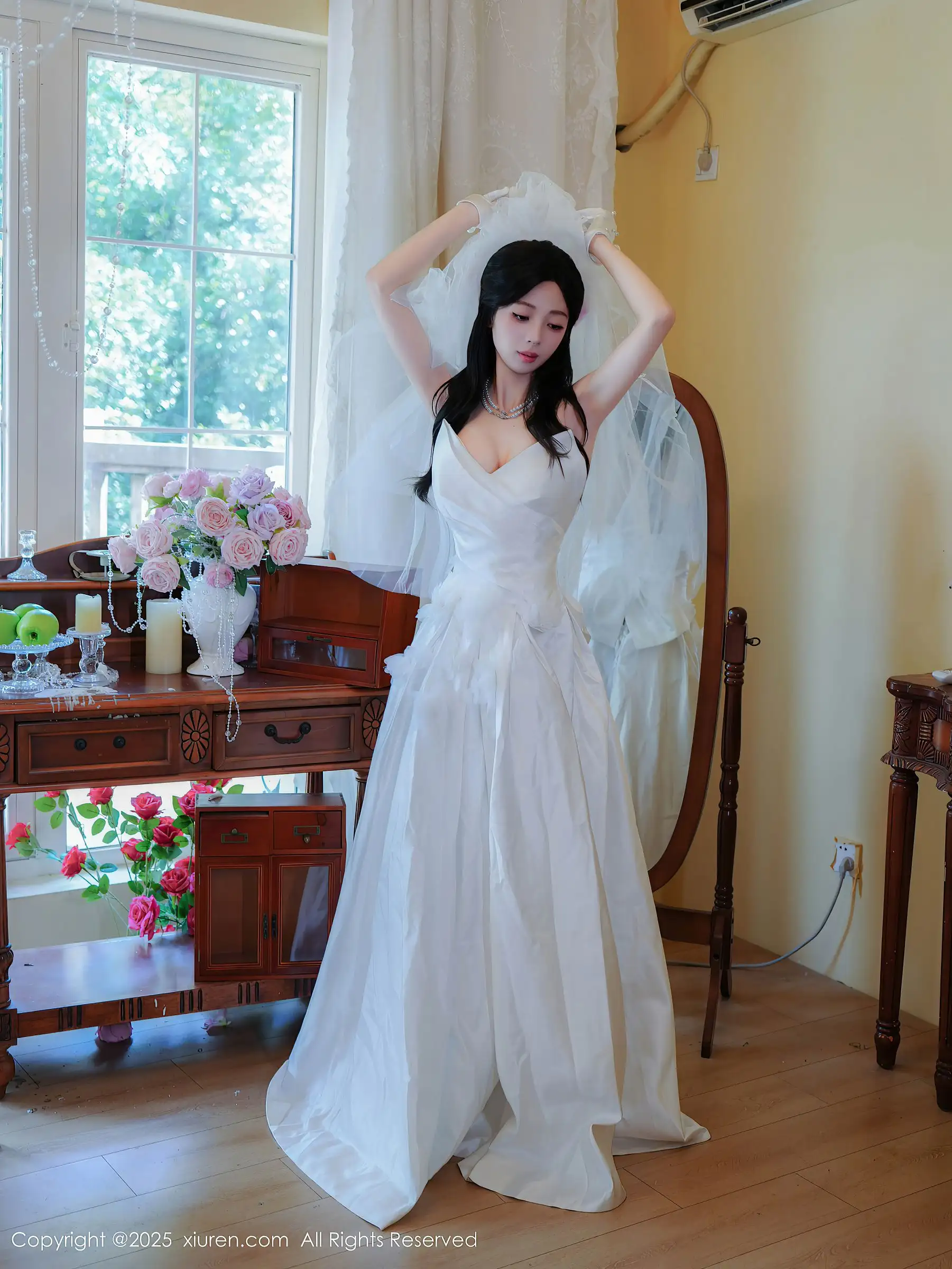 [XIUREN秀人网] 2025.09.16 NO.10769 朱朱molly