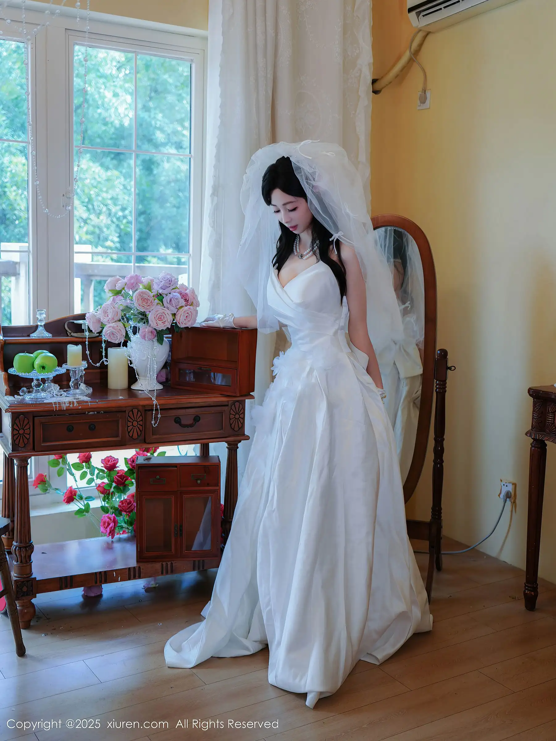 [XIUREN秀人网] 2025.09.16 NO.10769 朱朱molly