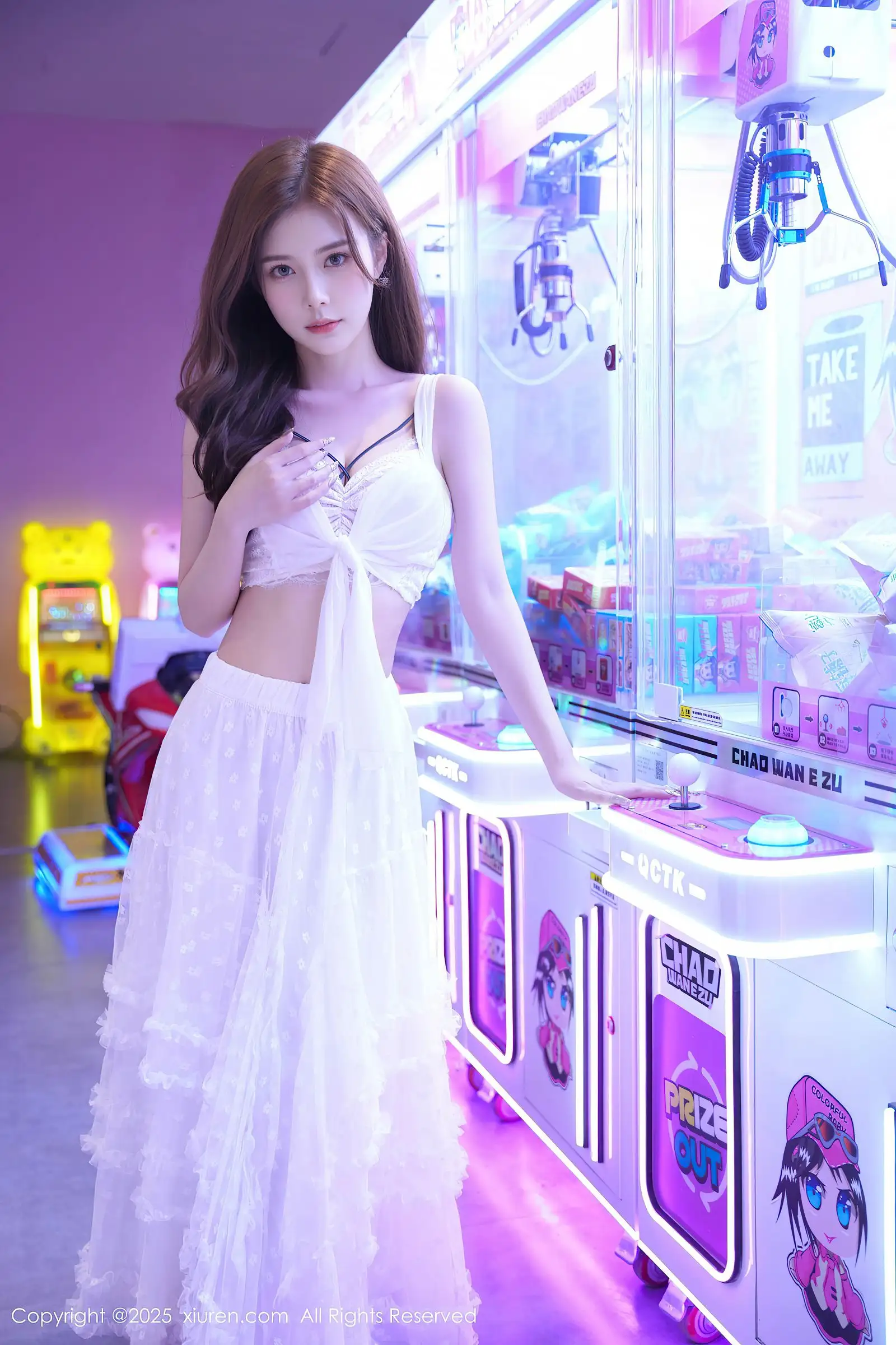 [XIUREN秀人网] 2025.09.22 NO.10791 拍黄瓜girl