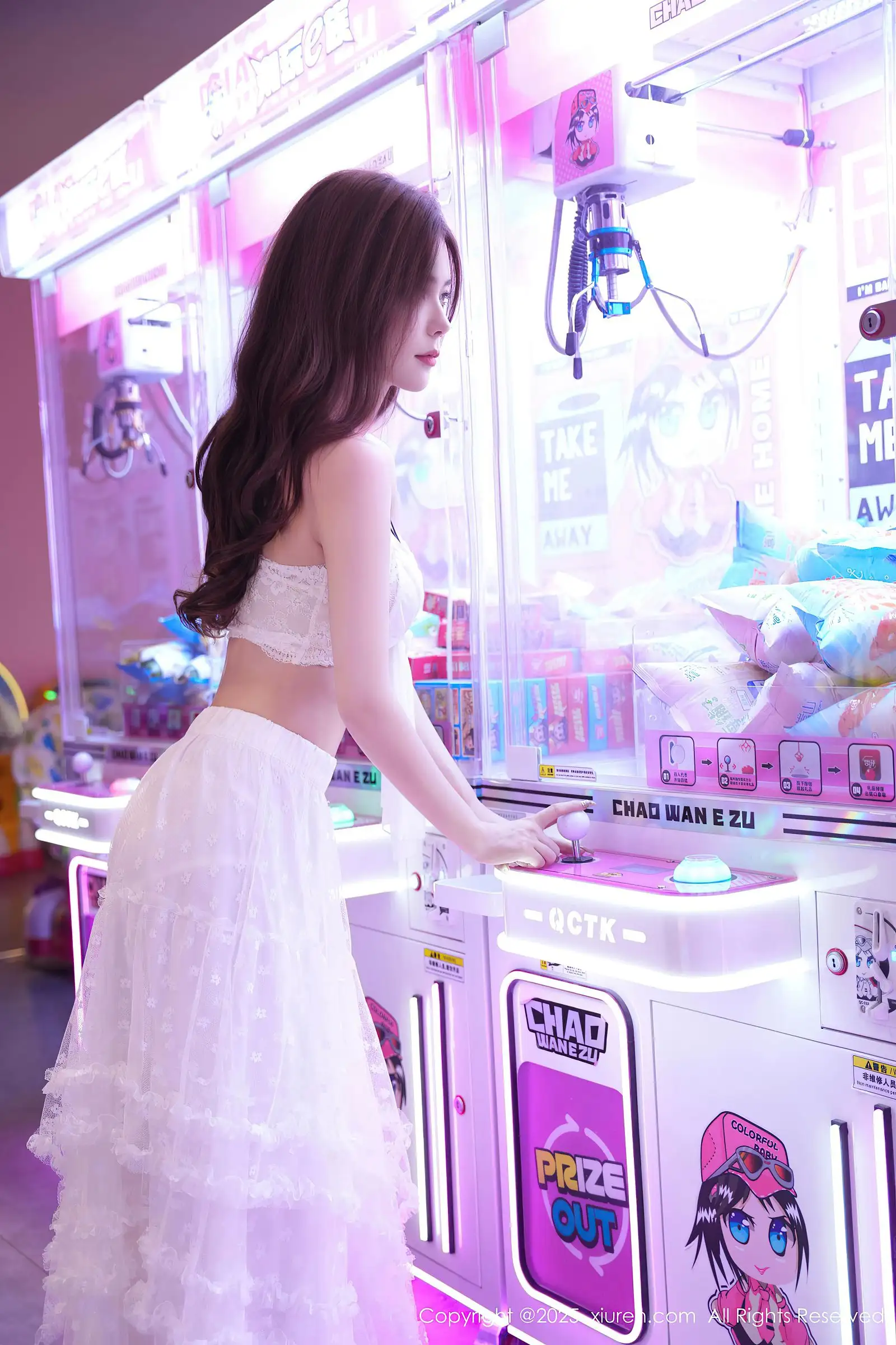 [XIUREN秀人网] 2025.09.22 NO.10791 拍黄瓜girl