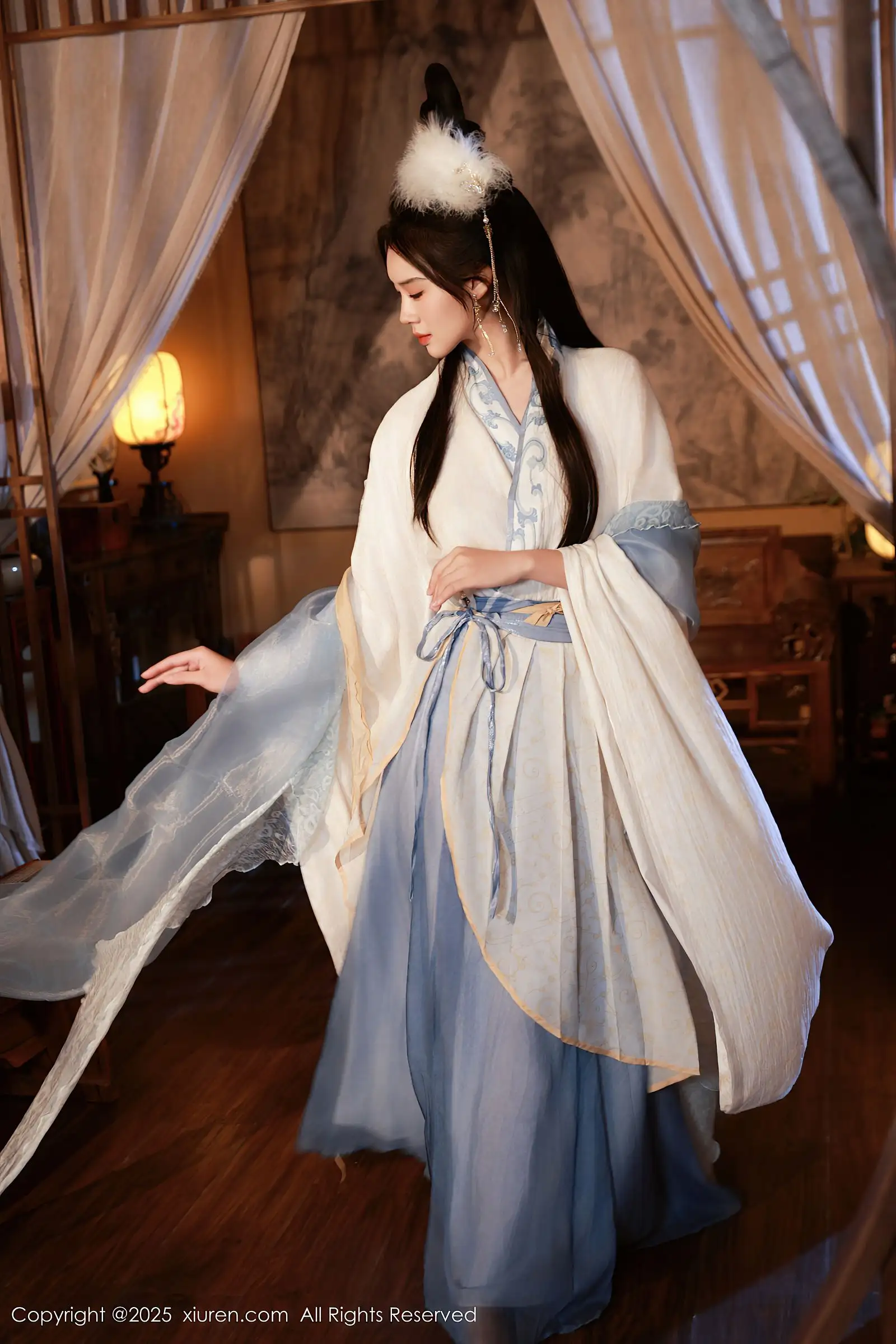 [XIUREN秀人网] 2025.09.30 NO.10835 南乔