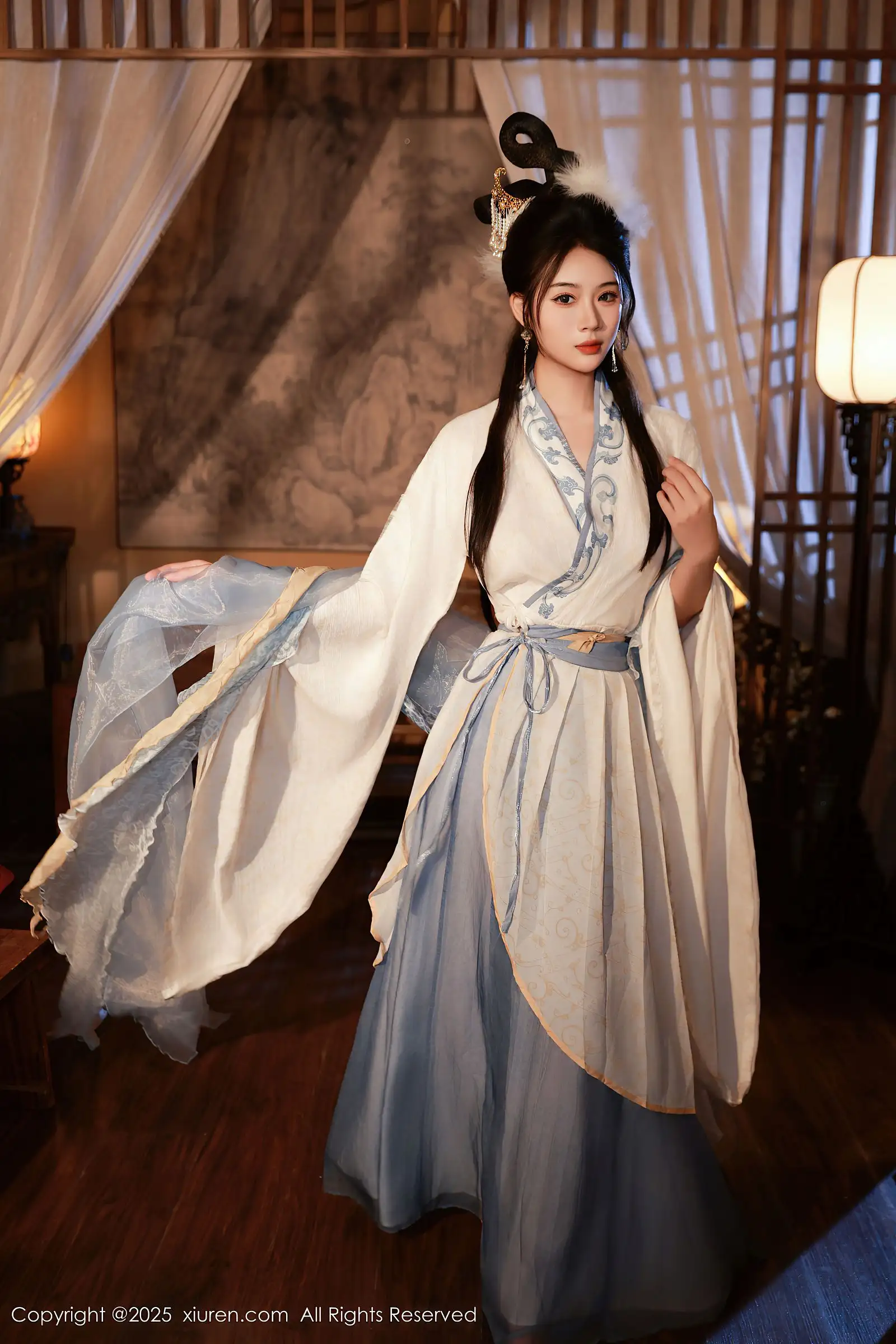 [XIUREN秀人网] 2025.09.30 NO.10835 南乔