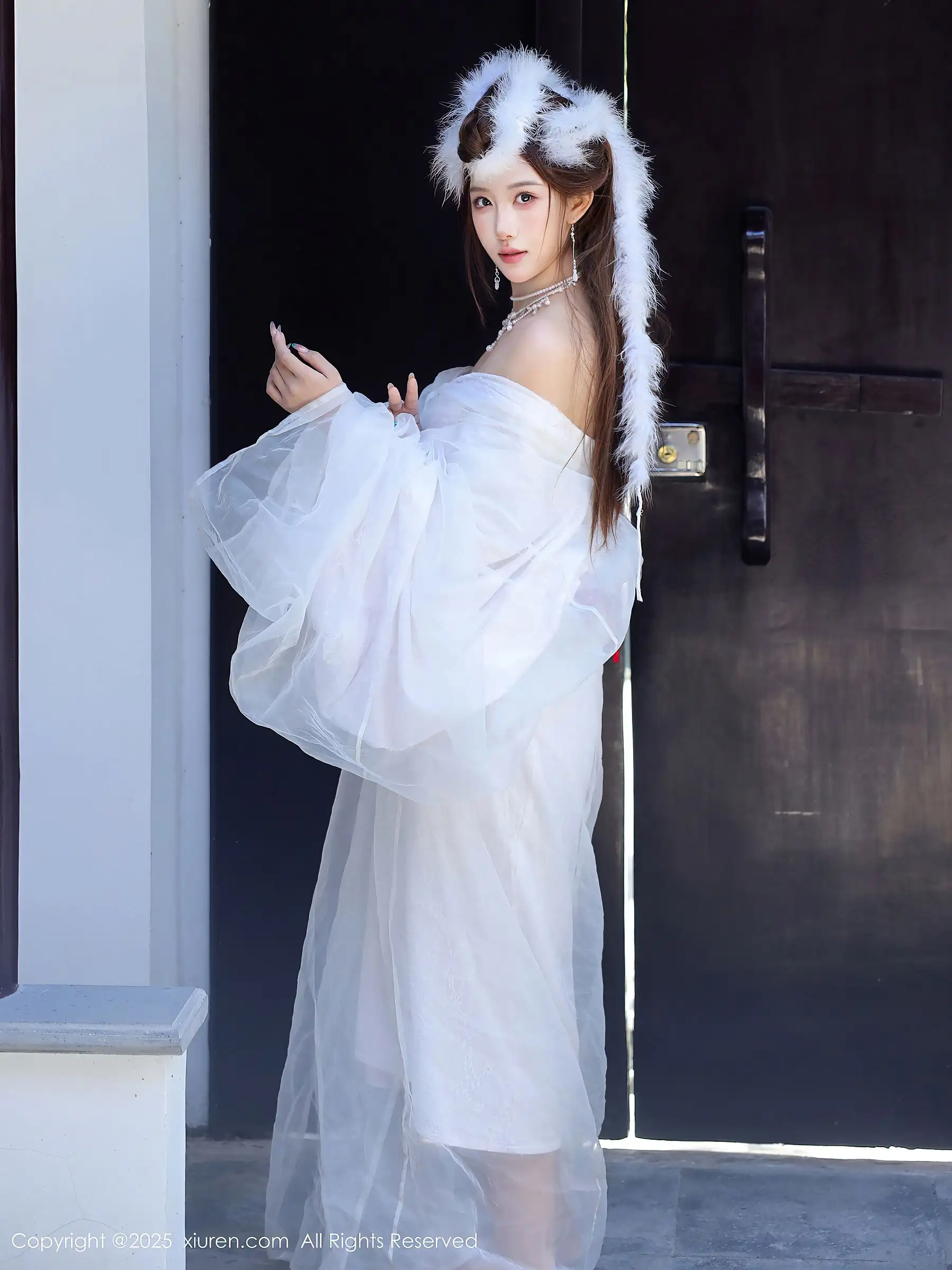 [XIUREN秀人网] 2025.10.09 NO.10843 金允希Yuki