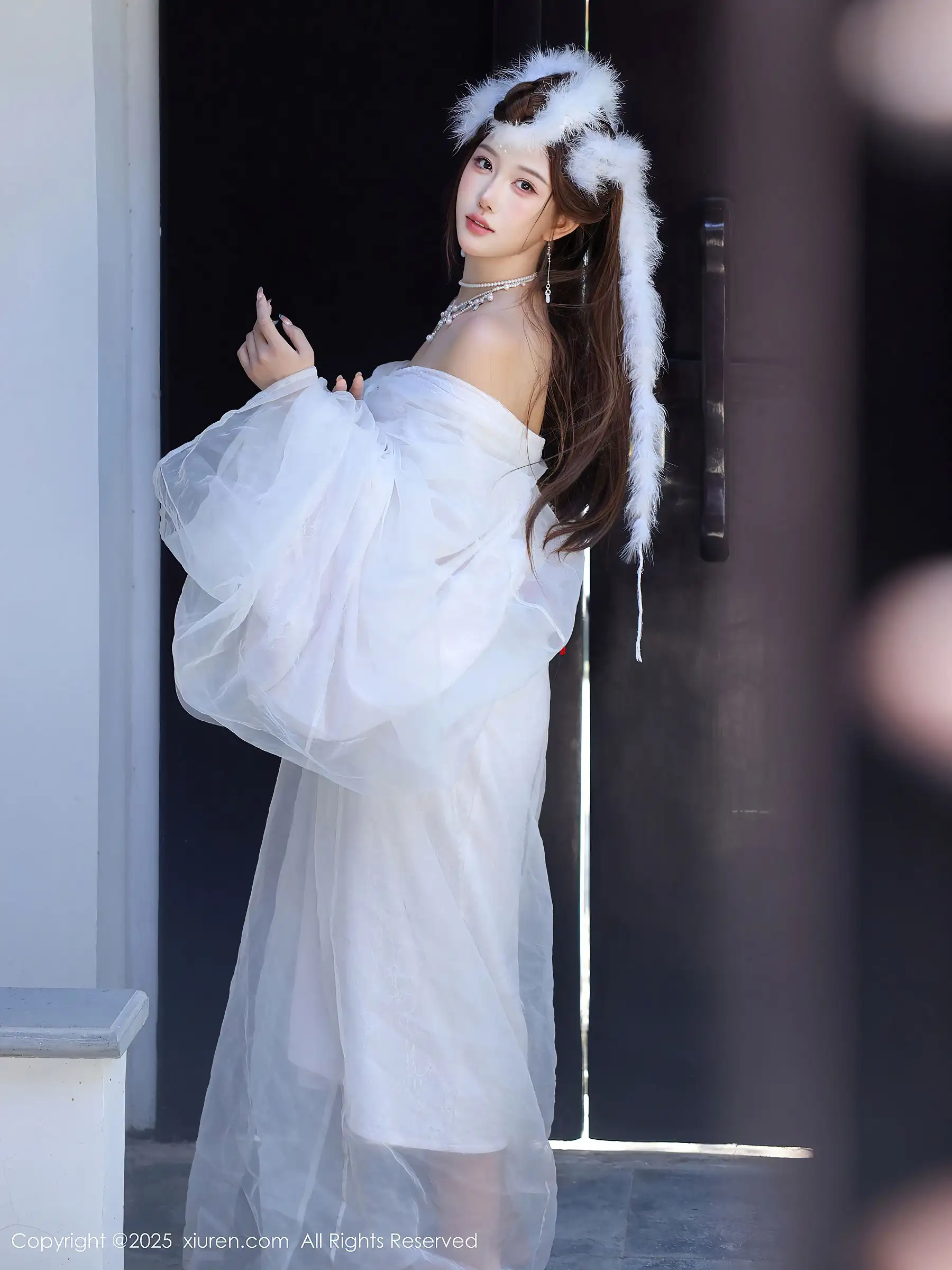 [XIUREN秀人网] 2025.10.09 NO.10843 金允希Yuki