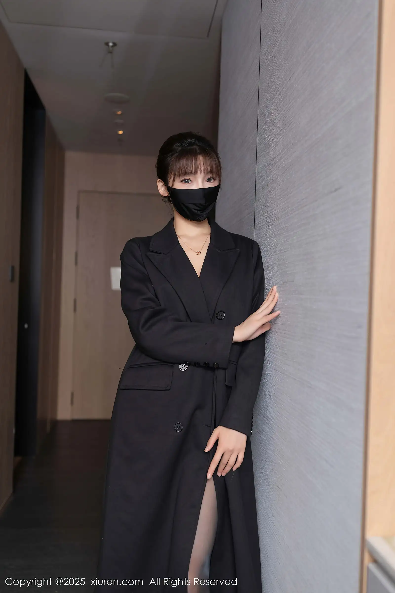 [XIUREN秀人网] 2025.10.16 NO.10880 陆萱萱