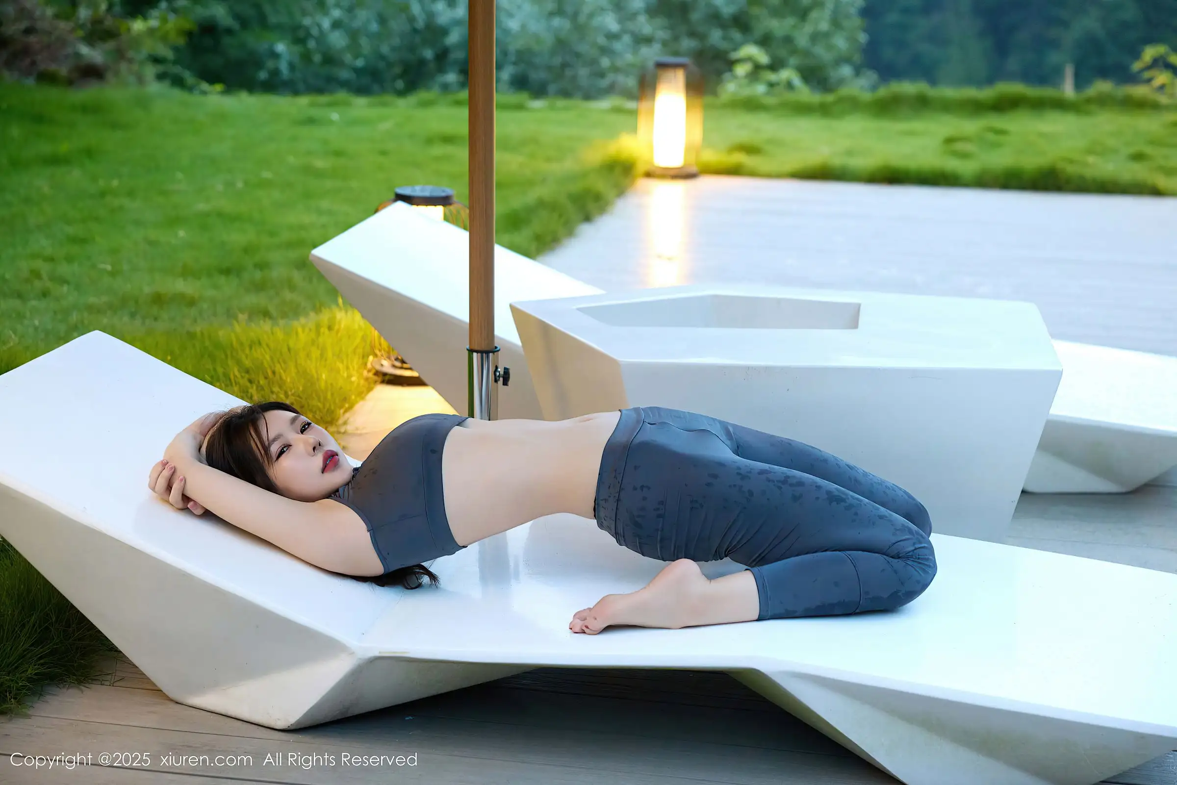 [XIUREN秀人网] 2025.10.23 NO.10902 尹甜甜sunny