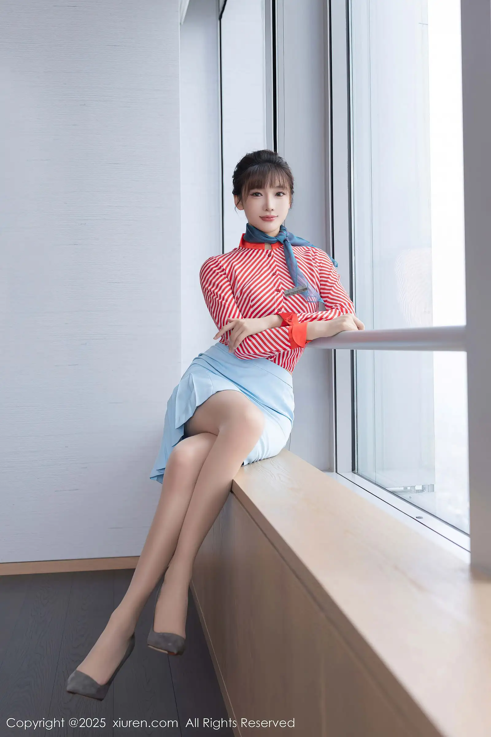 [XIUREN秀人网] 2025.10.30 NO.10932 陆萱萱