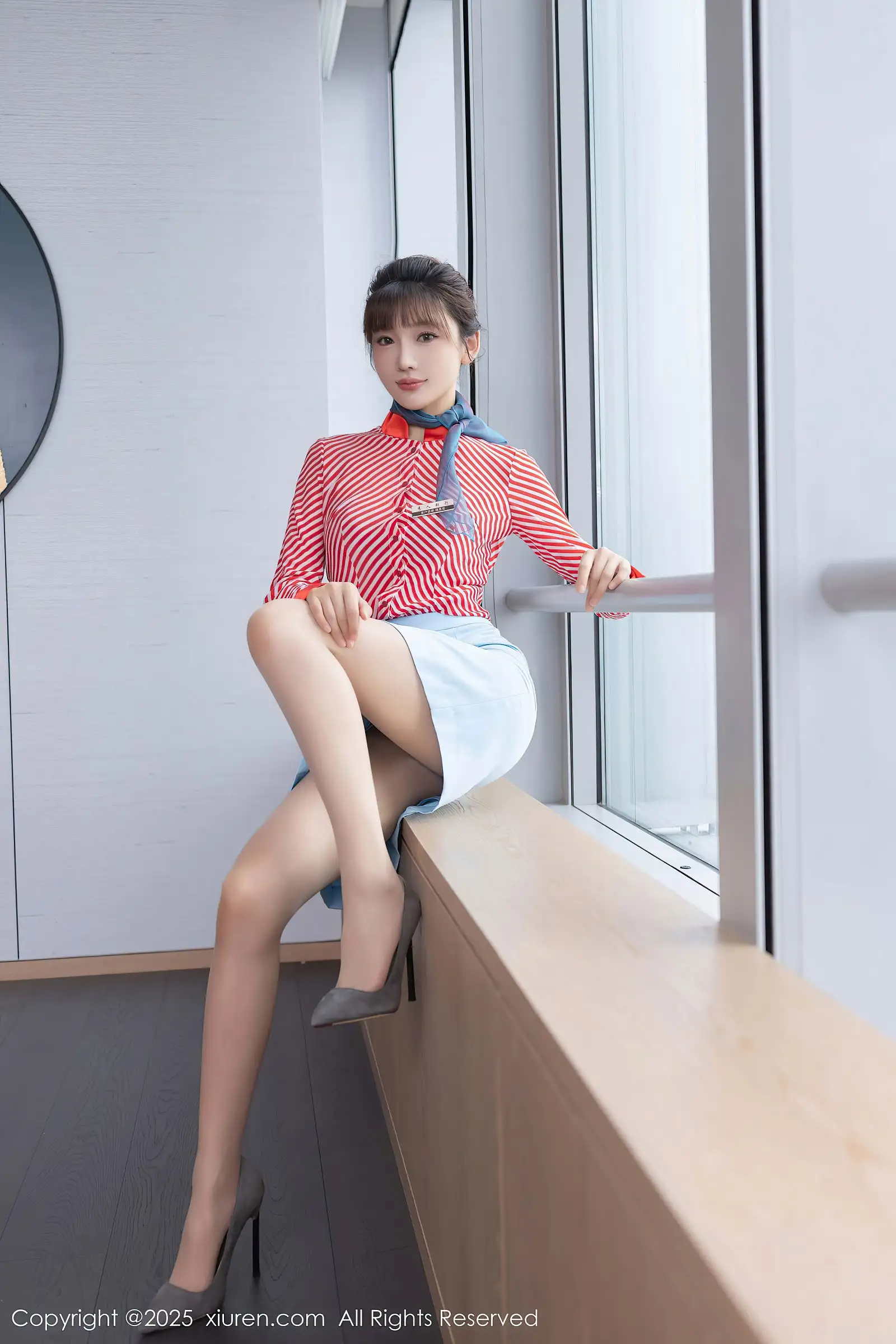 [XIUREN秀人网] 2025.10.30 NO.10932 陆萱萱