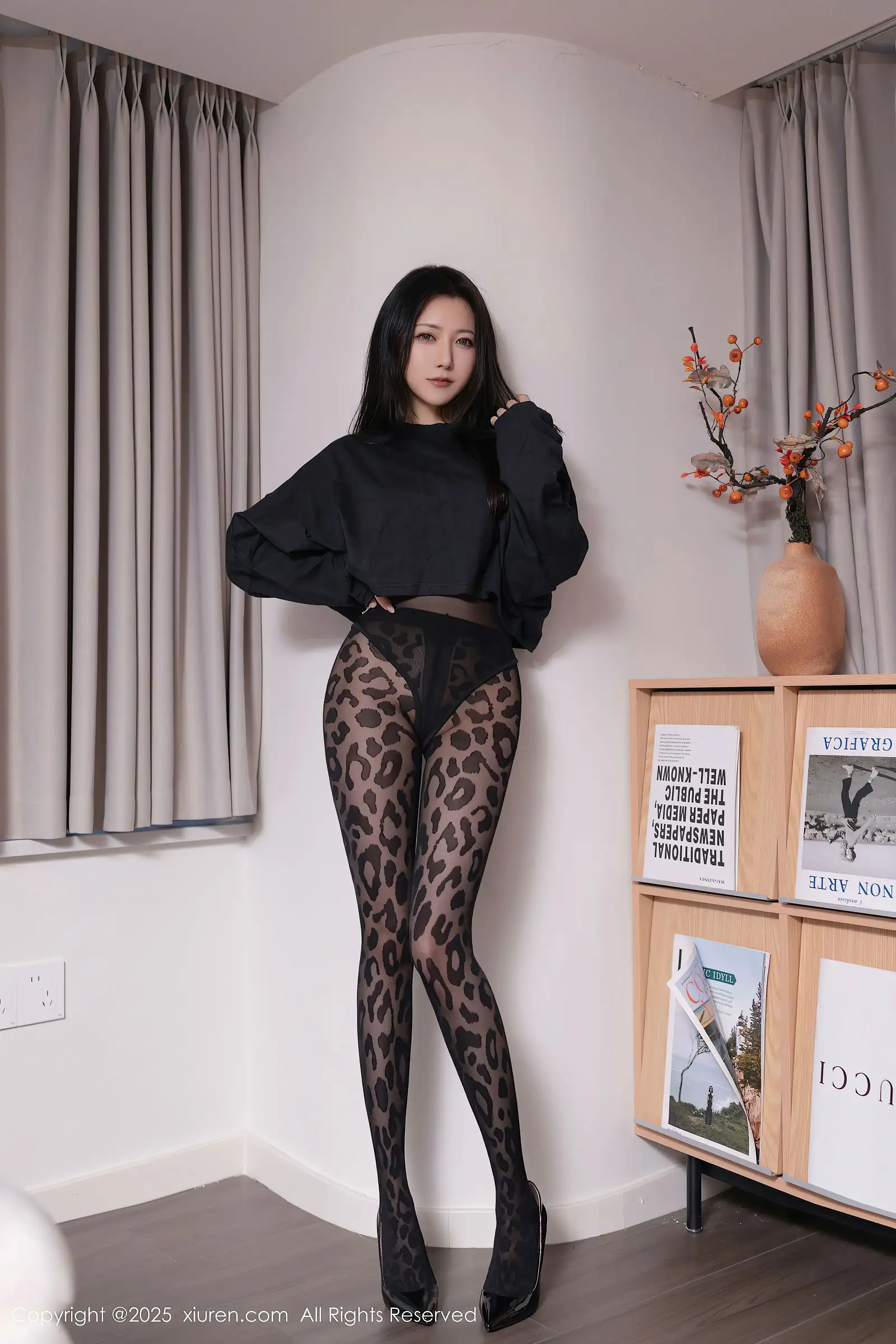 [XIUREN秀人网] 2025.10.31 NO.10938 鱼子酱Fish