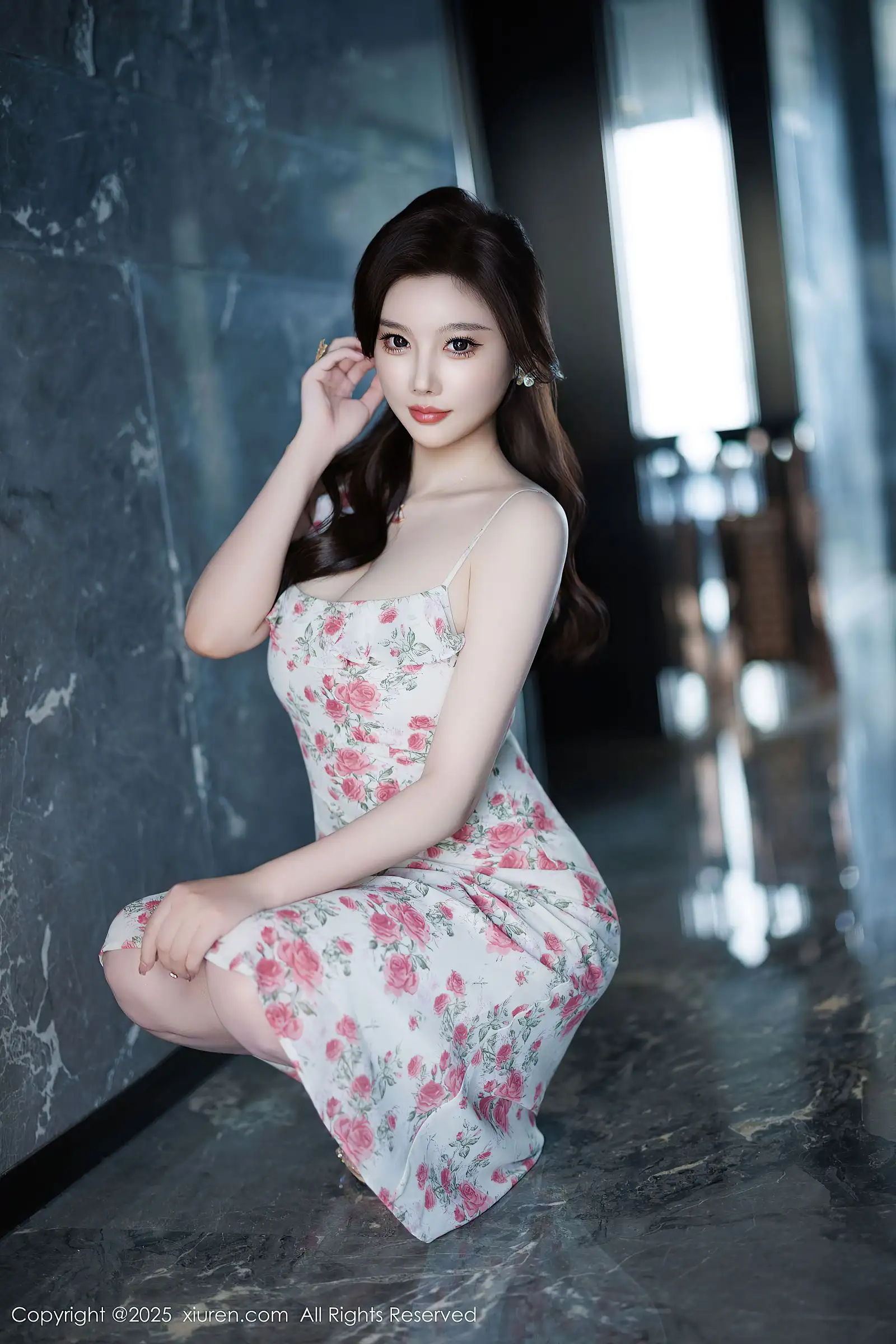 [XIUREN秀人网] 2025.11.12 NO.10977 CHENCHEN