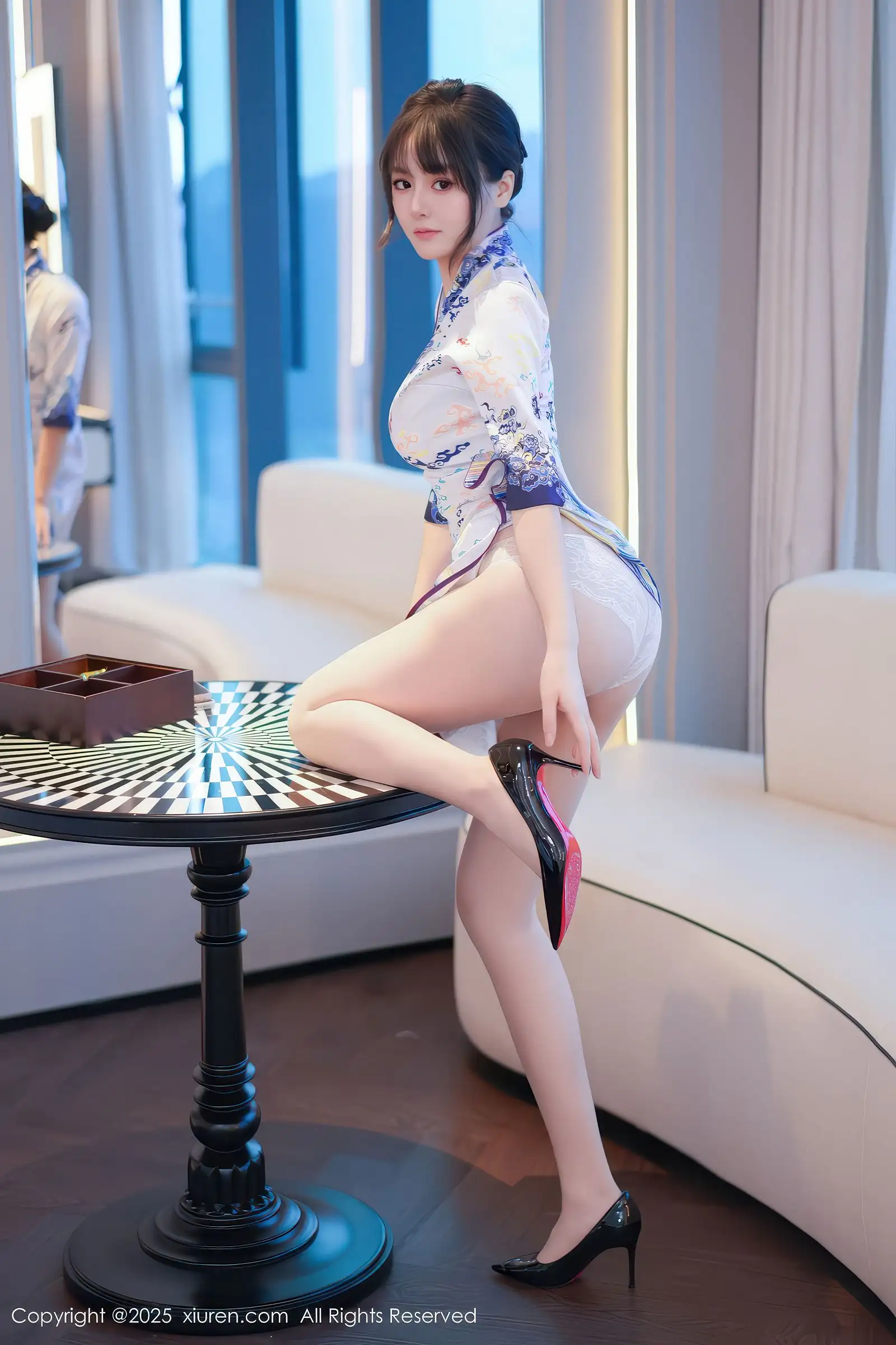 [XIUREN秀人网] 2025.11.18 NO.11001 沈南汐RuRu