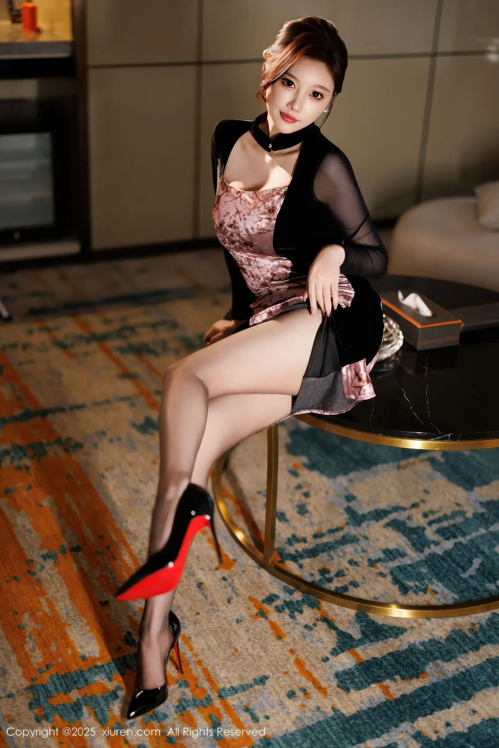 [XIUREN秀人网] 2025.11.20 NO.11013 CHENCHEN