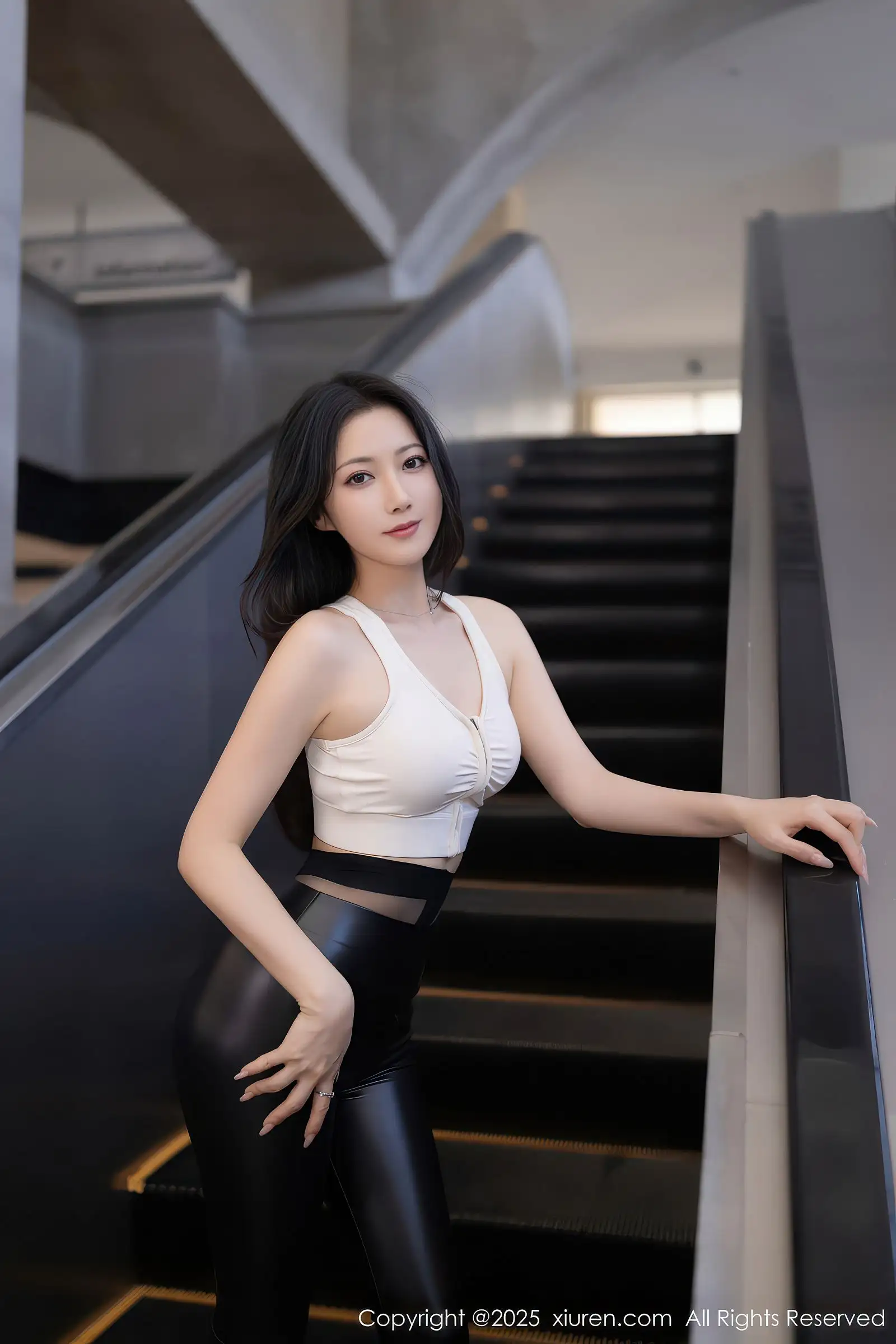 [XIUREN秀人网] 2025.11.21 NO.11021 鱼子酱Fish