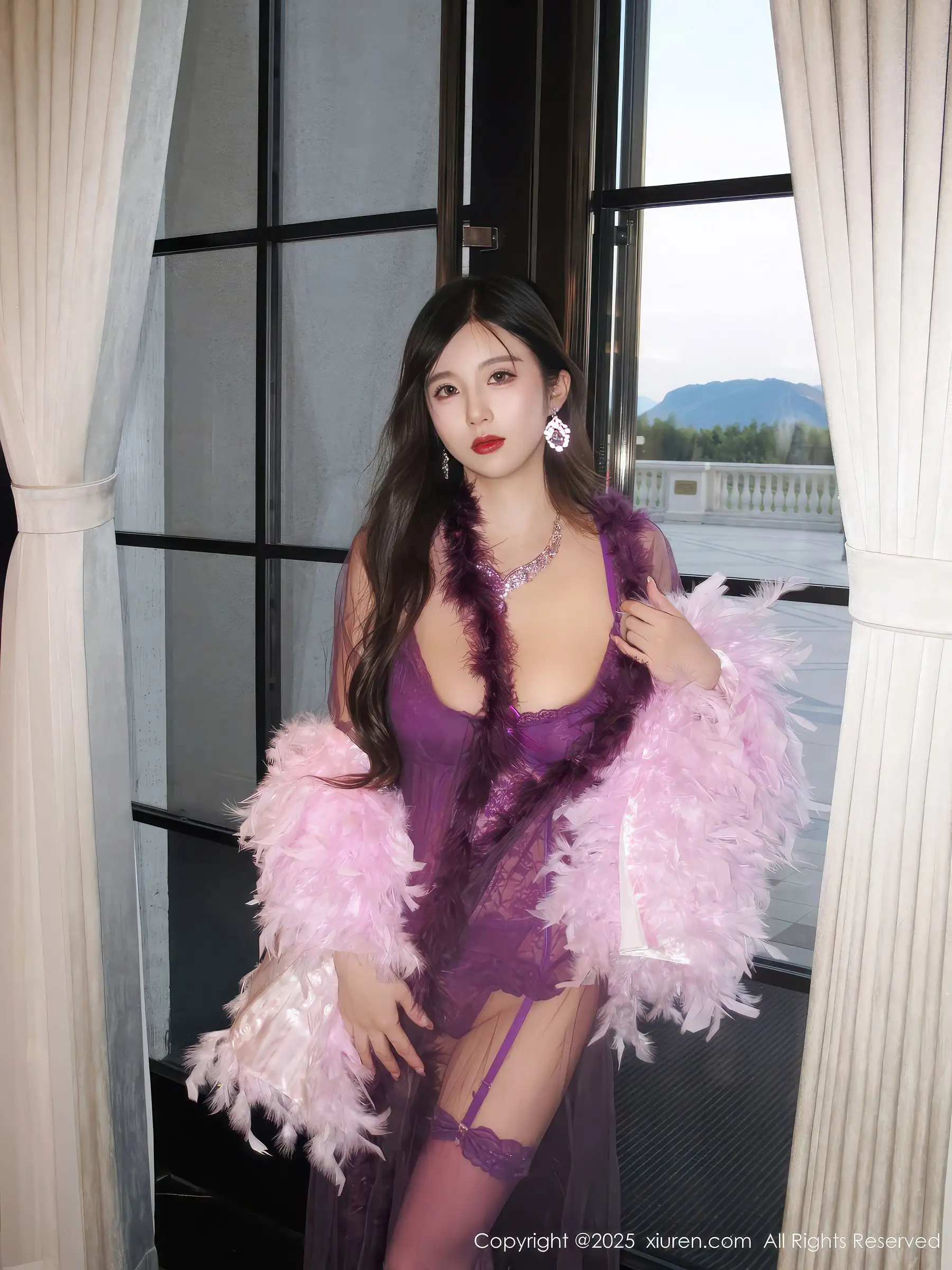 [XIUREN秀人网] 2025.11.28 NO.11047 小肉肉咪