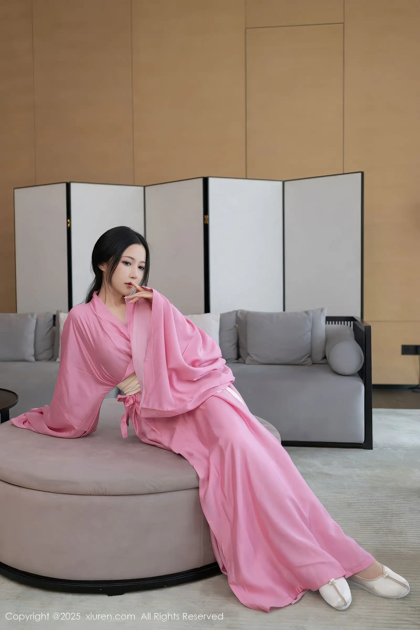 [XIUREN秀人网] 2025.11.28 NO.11049 鱼子酱Fish