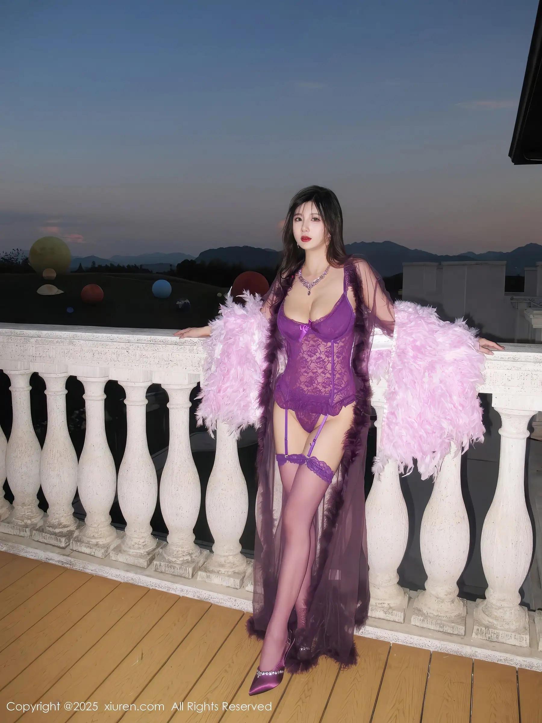 [XIUREN秀人网] 2025.11.28 NO.11047 小肉肉咪