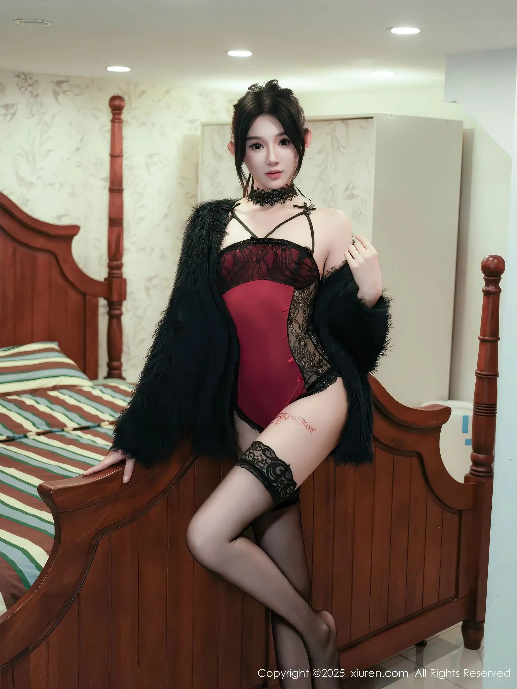 [XIUREN秀人网] 2025.12.05 NO.11072 桃子姐姐