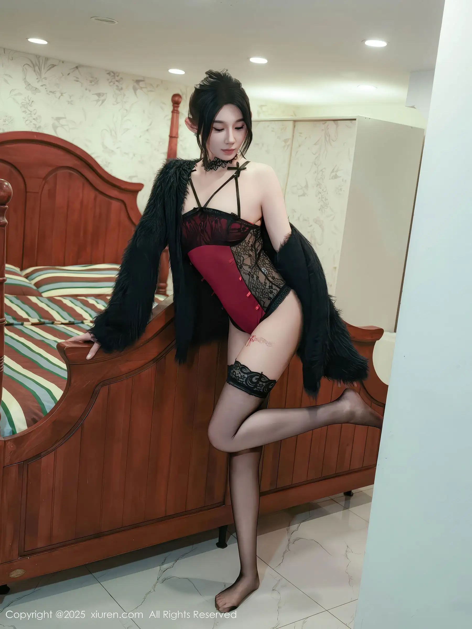 [XIUREN秀人网] 2025.12.05 NO.11072 桃子姐姐