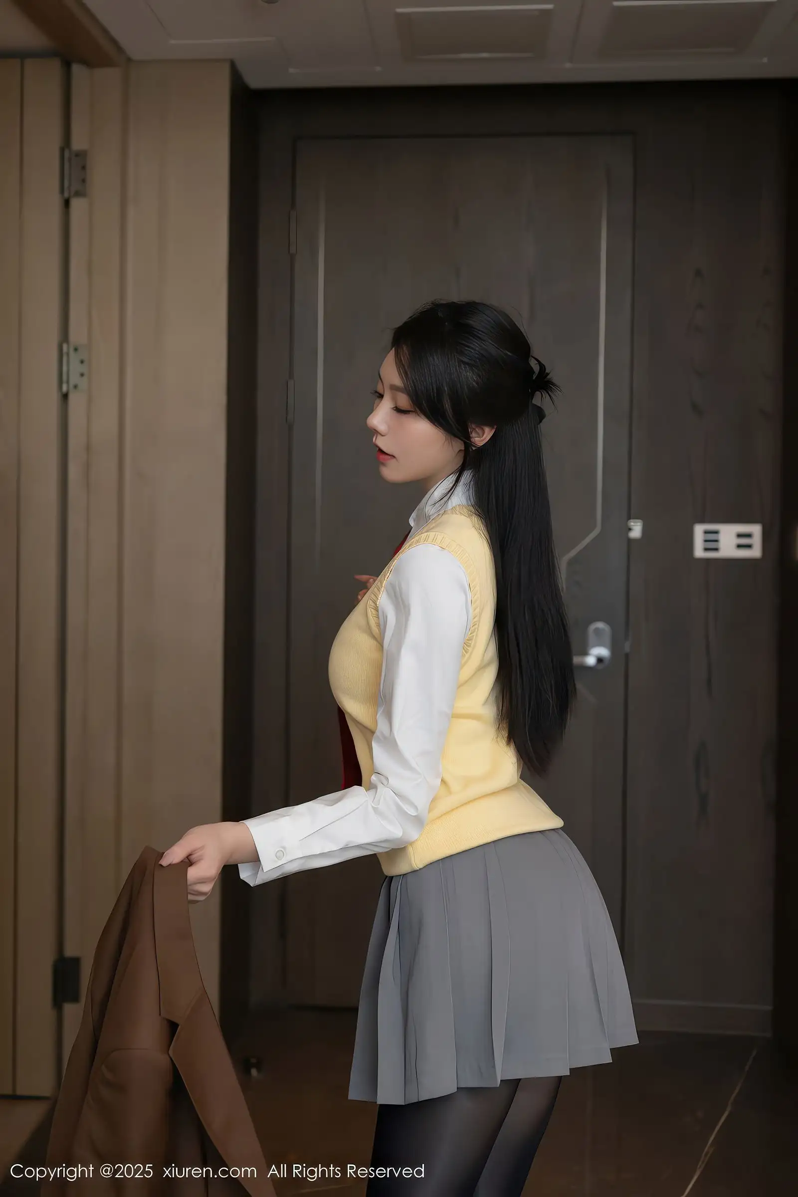 [XIUREN秀人网] 2025.12.09 NO.11087 安然anran