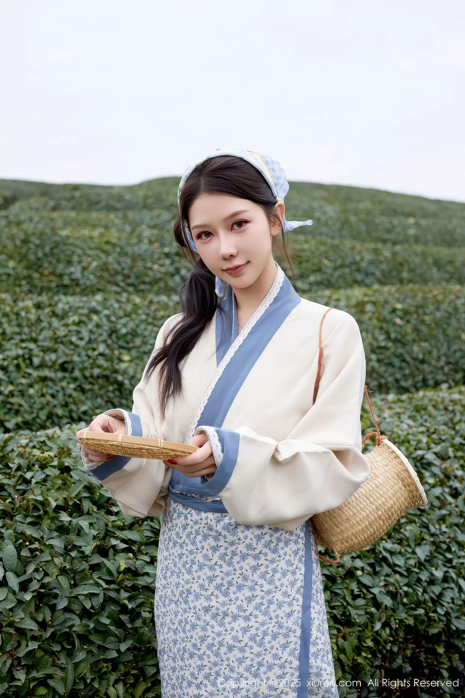 [XIUREN秀人网] 2025.12.11 NO.11098 尹甜甜