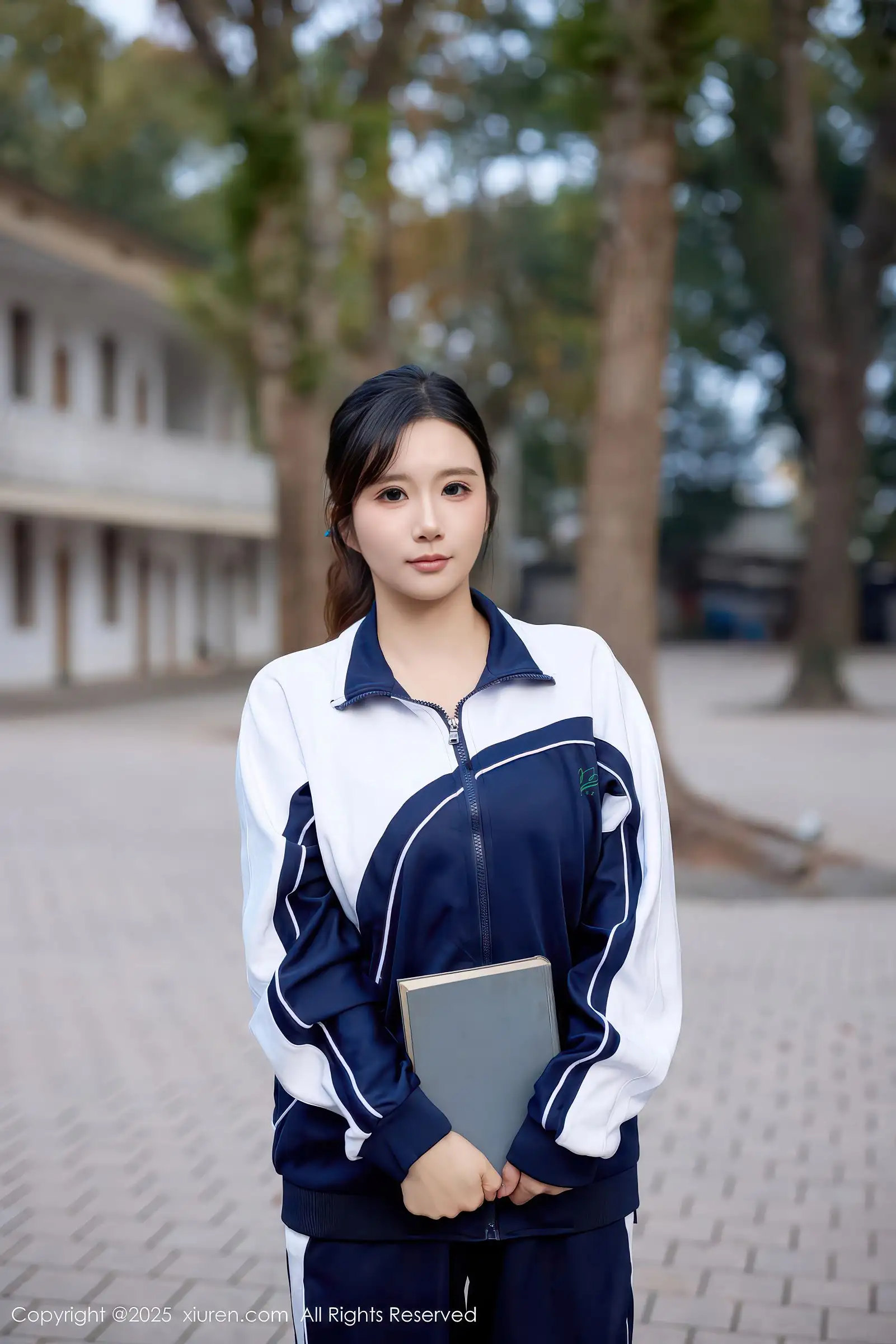 [XIUREN秀人网] 2025.12.12 NO.11103 小肉肉咪