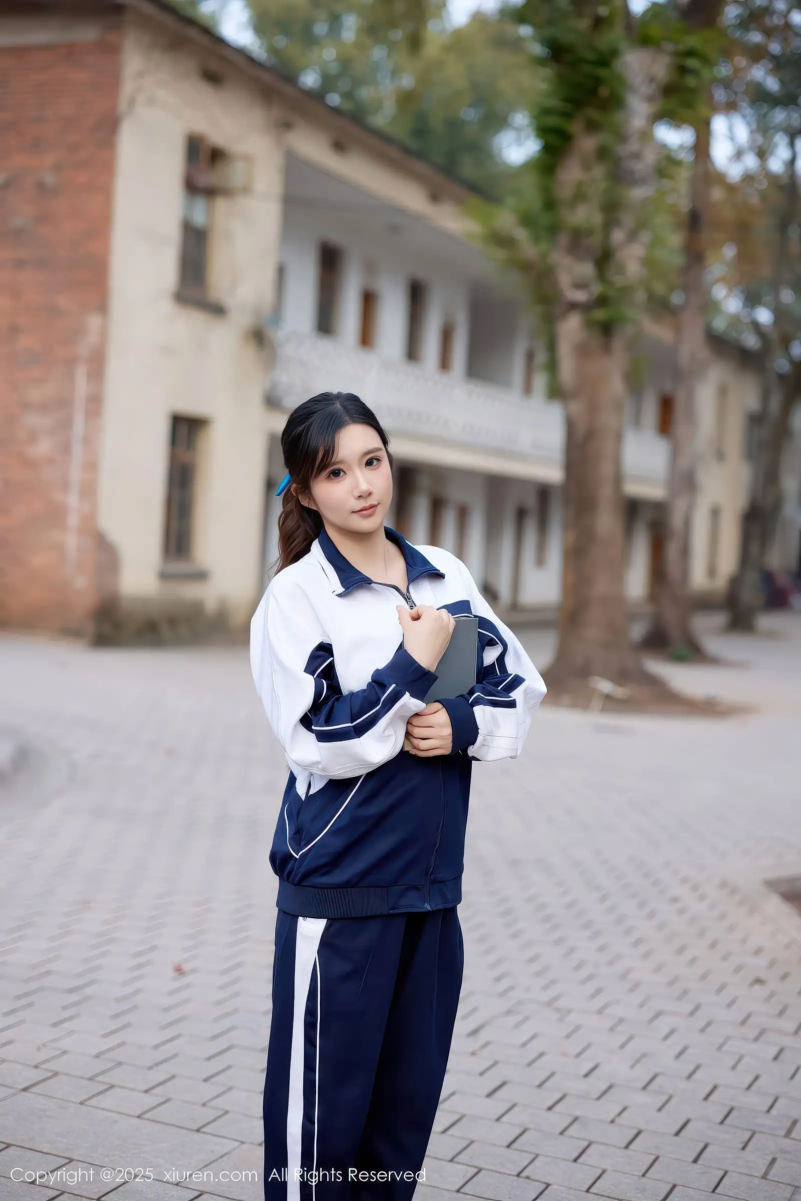 [XIUREN秀人网] 2025.12.12 NO.11103 小肉肉咪