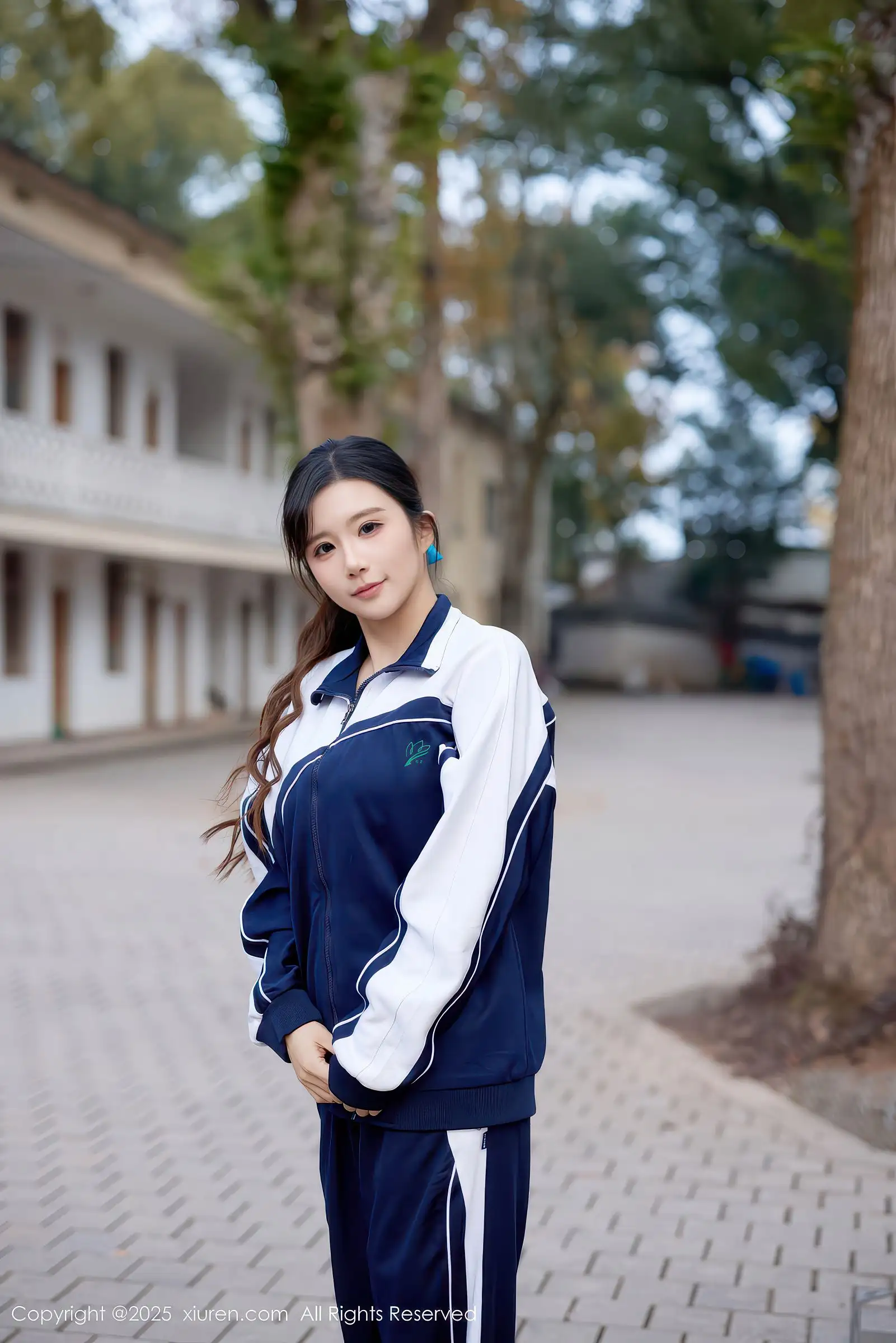 [XIUREN秀人网] 2025.12.12 NO.11103 小肉肉咪