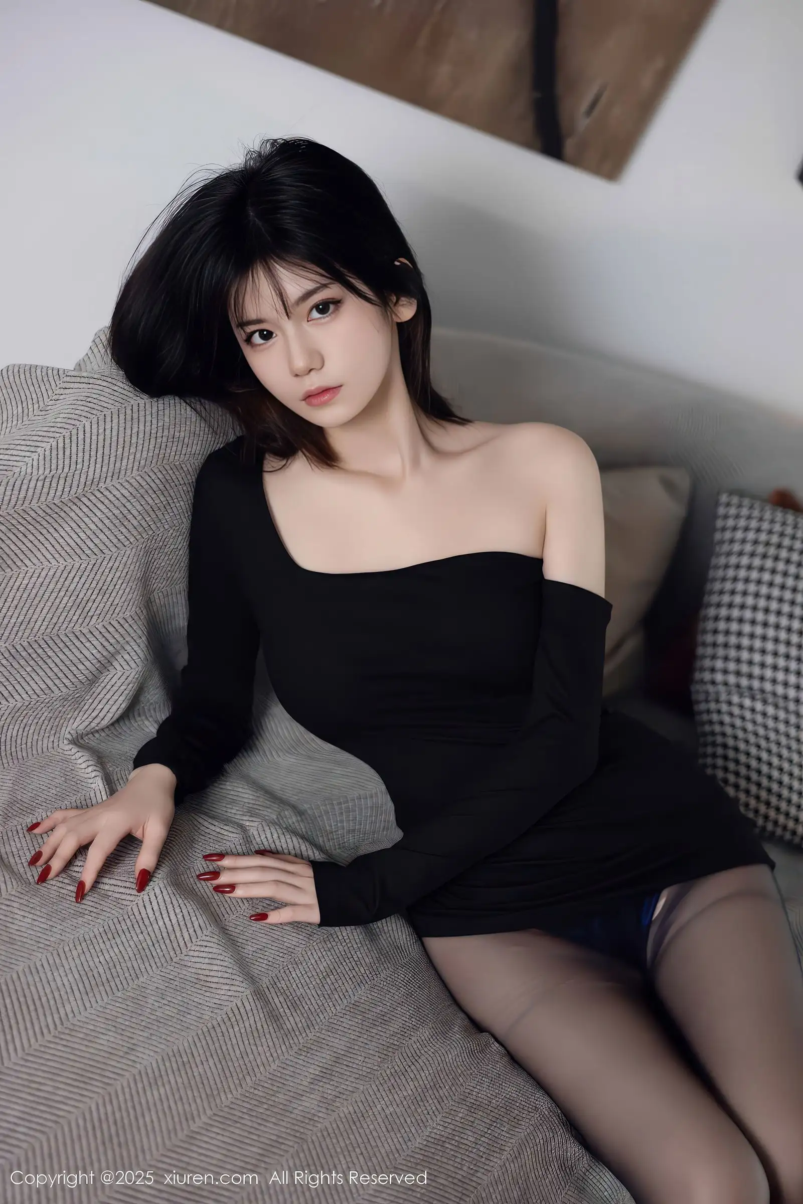 [XIUREN秀人网] 2025.12.12 NO.11105 凌七七