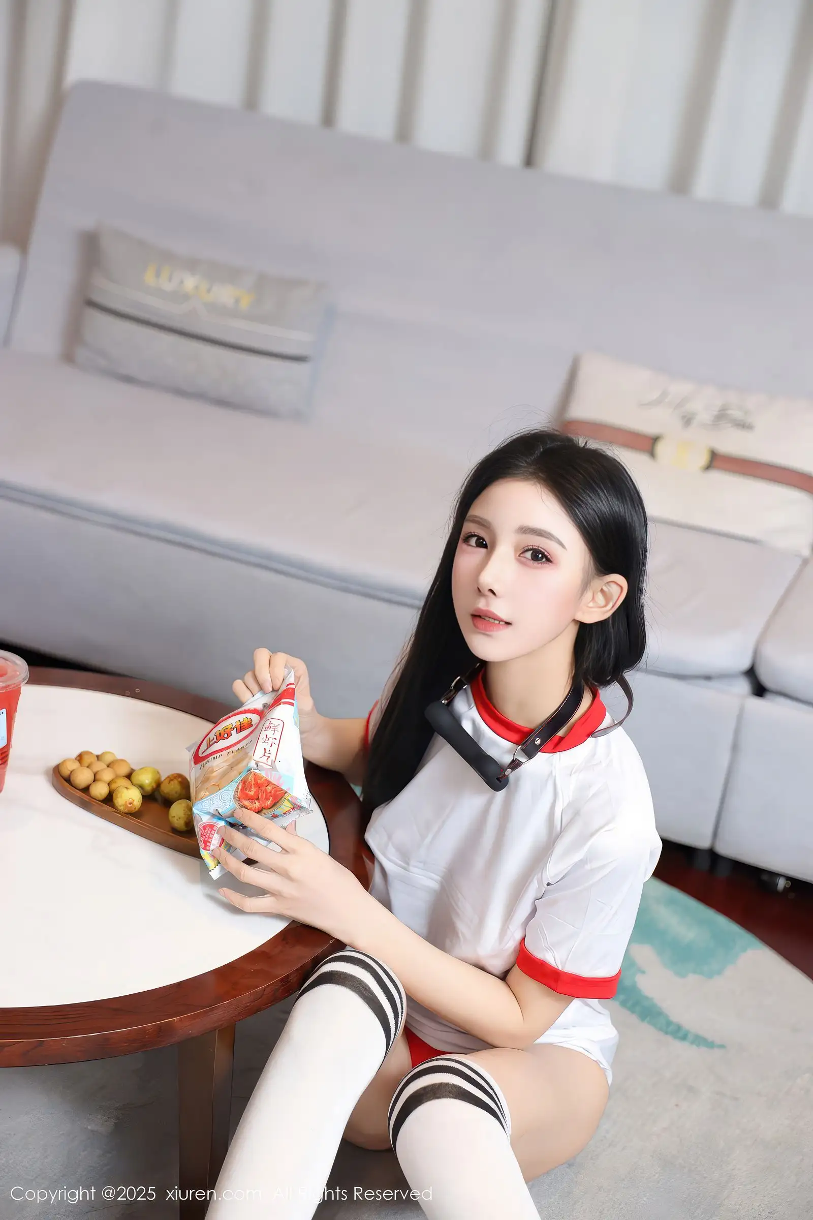 [XIUREN秀人网] 2025.12.16 NO.11110 许微微呀