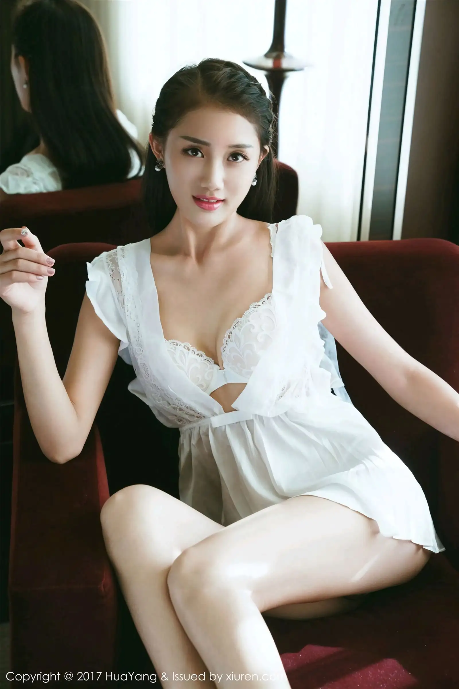 [HuaYang美女] 2017.10.09 VOL.009 晴儿Anne