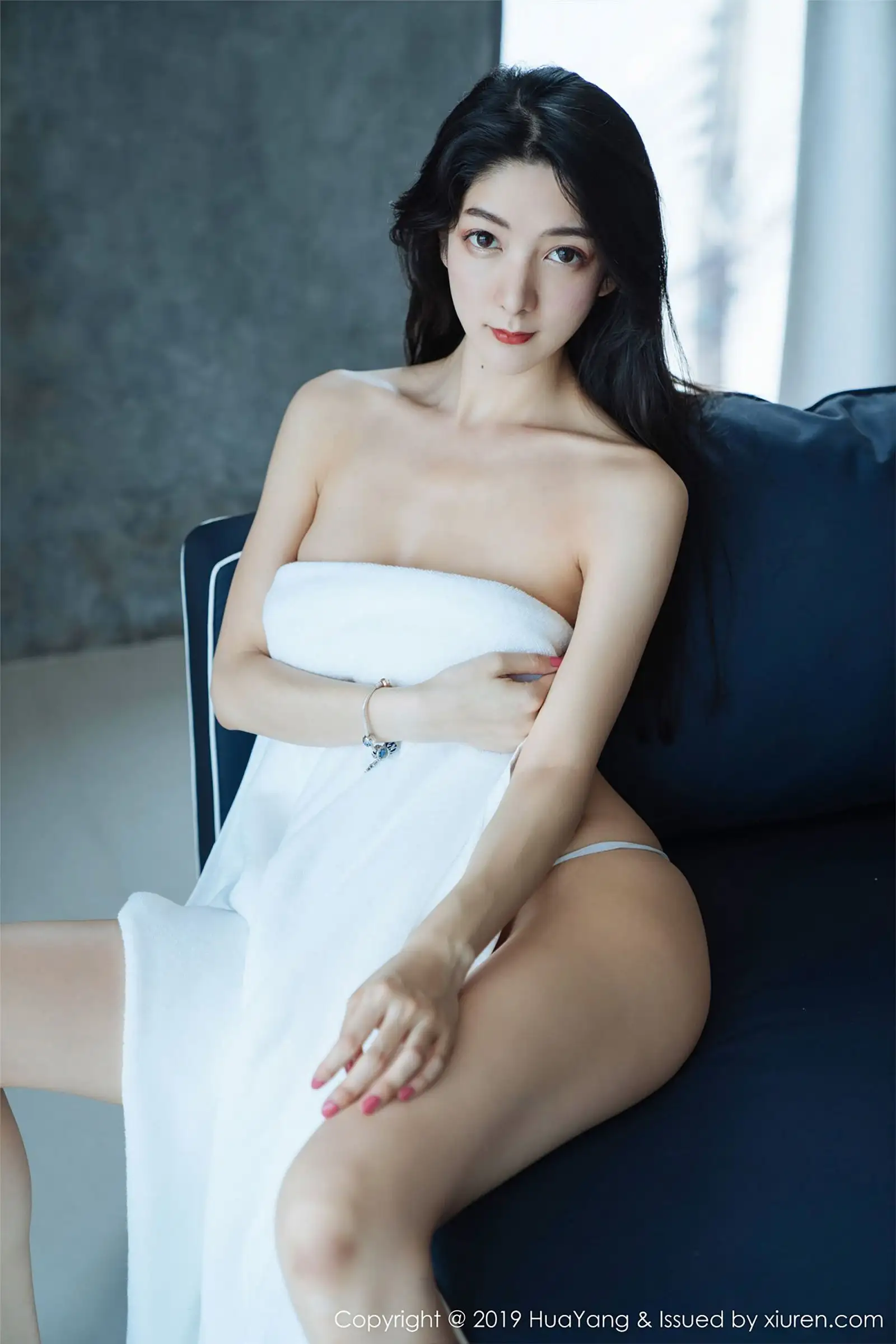 [HuaYang美女] 2019.01.14 Vol.108 Angela喜欢猫