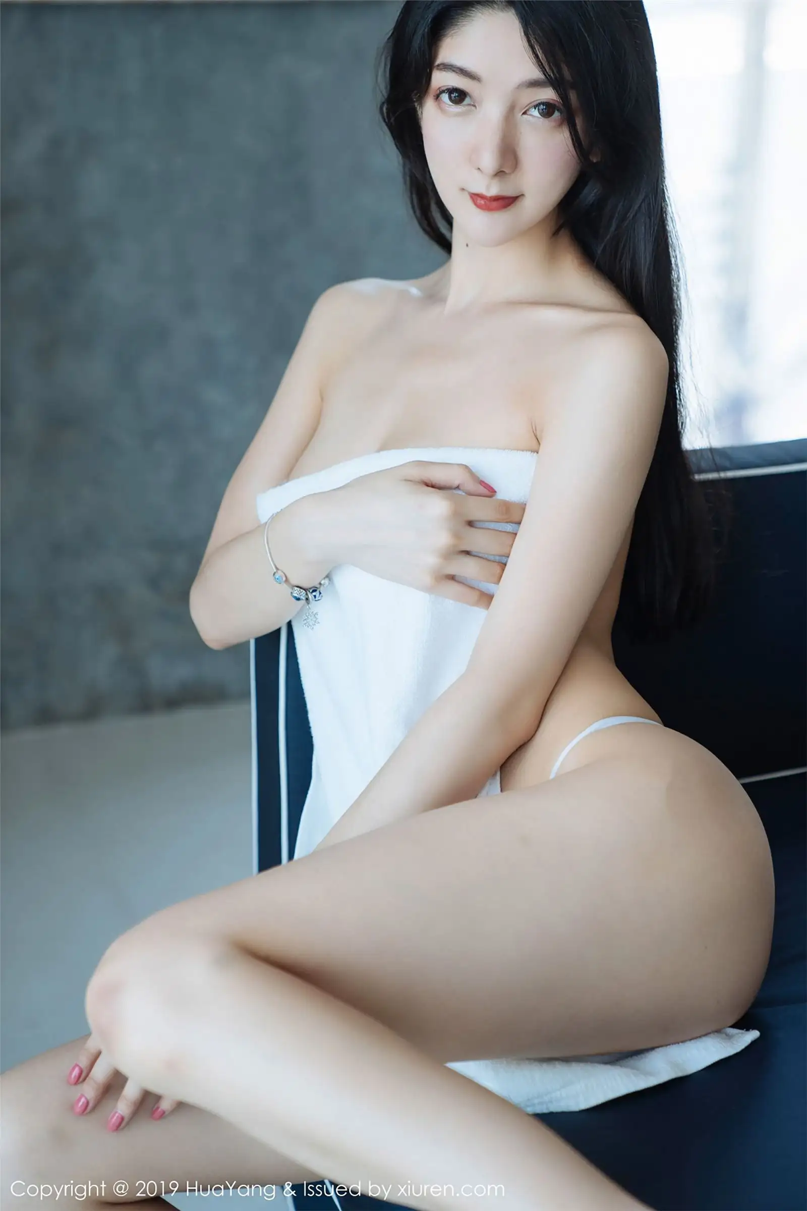 [HuaYang美女] 2019.01.14 Vol.108 Angela喜欢猫