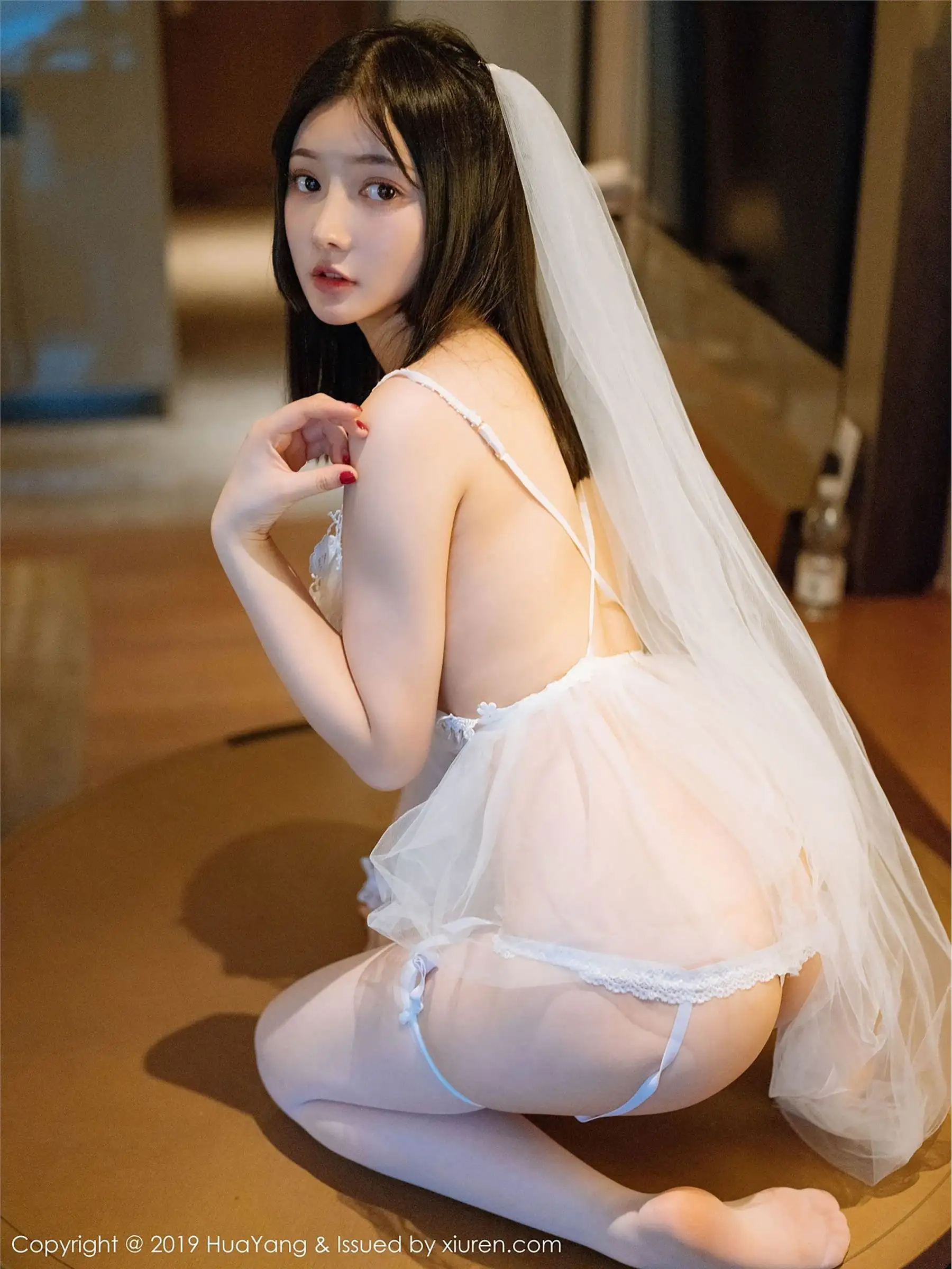 [HuaYang美女] 2019.03.15 Vol.122 唐婉儿Lucky