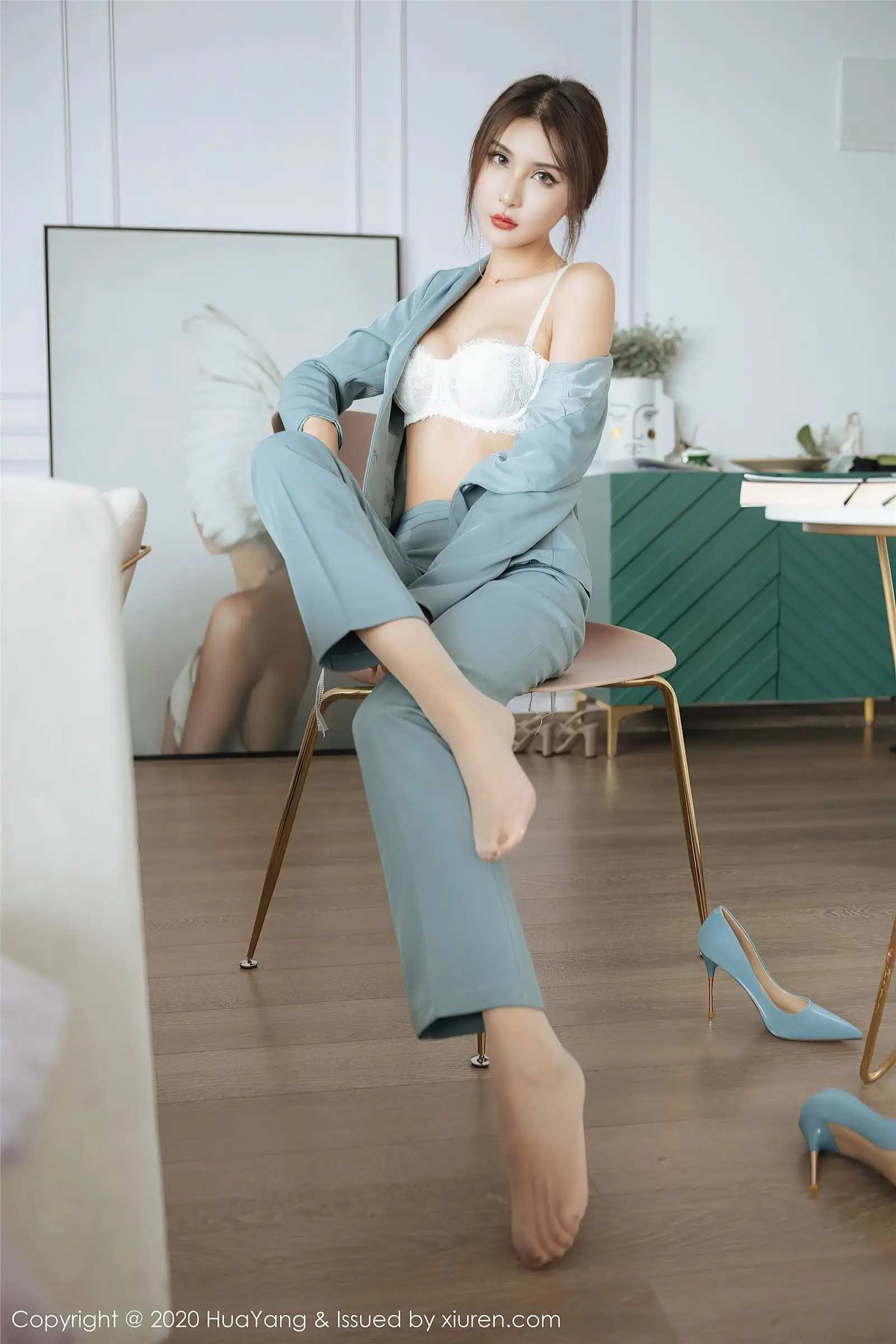 [HuaYang花漾] 2020.09.22 NO.295 Emily顾奈奈