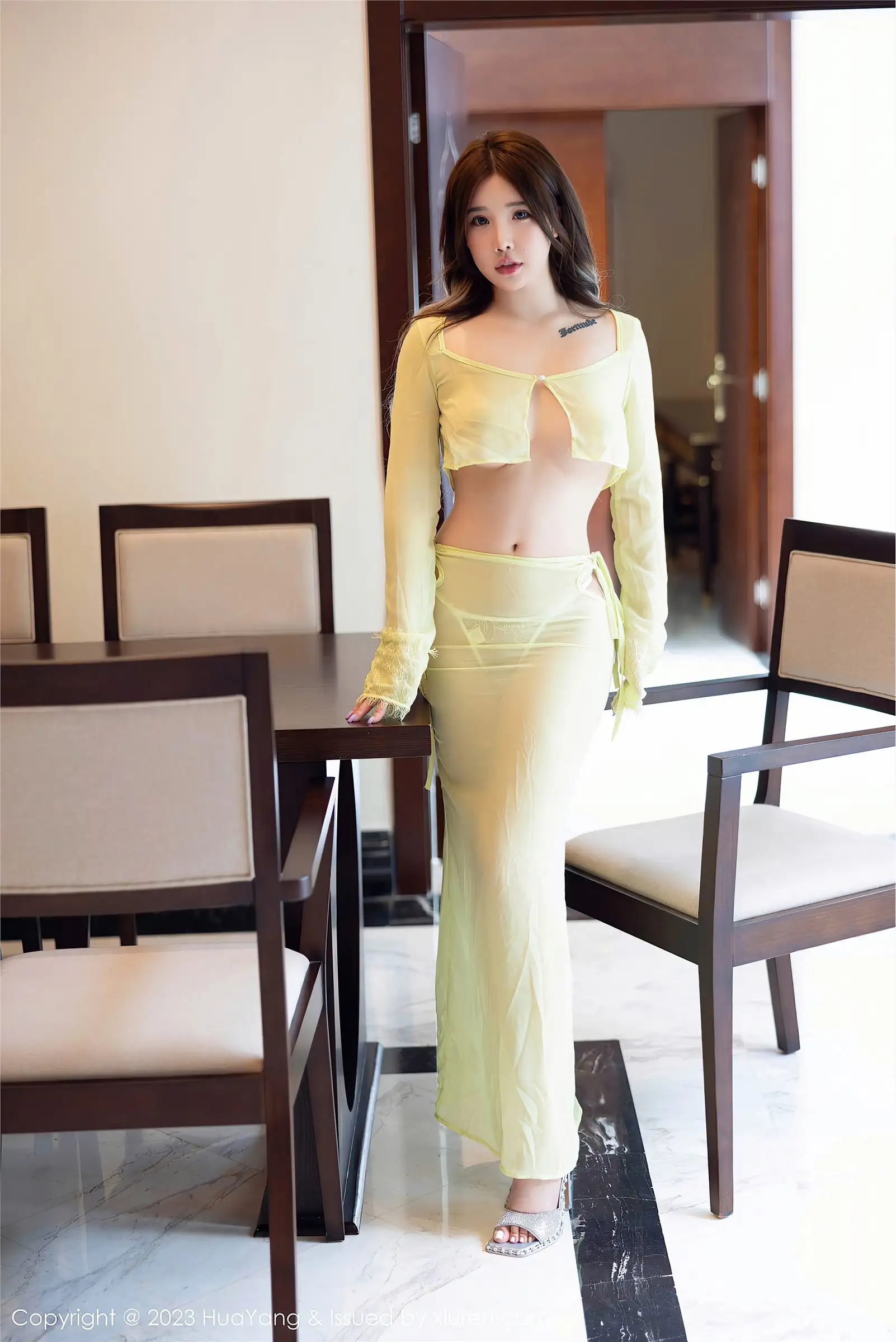 [HuaYang花漾] 2023.08.02 NO.540 小海臀Rena