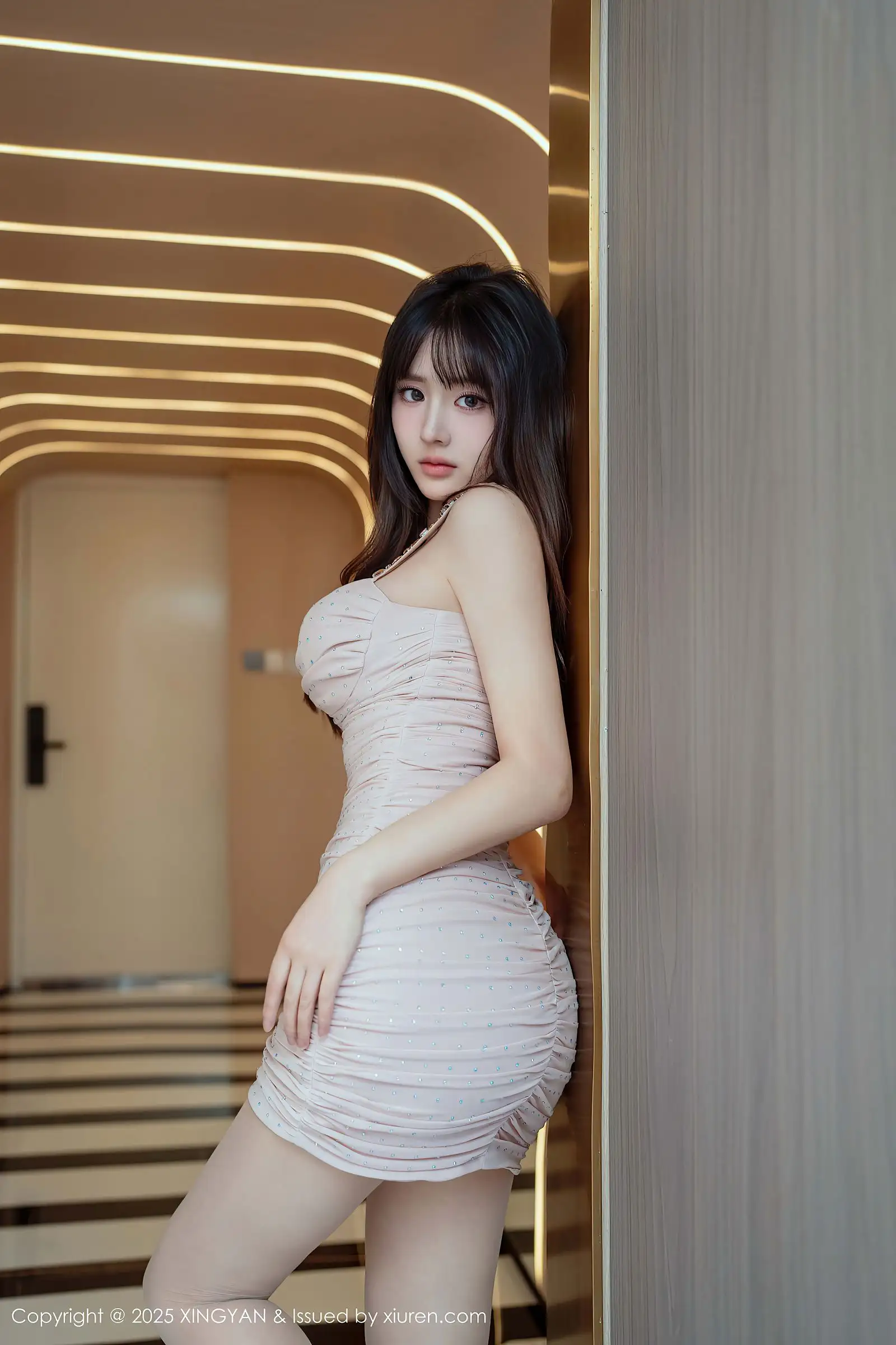 [XINGYAN星颜社] 2025.11.11 NO.424 沈南汐RuRu