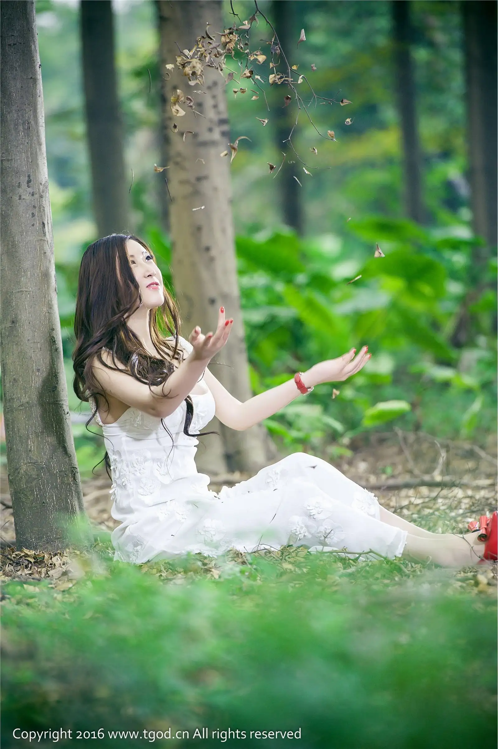 [TGOD写真] 2016.01.08 丛林系列 王婉悠Quenna