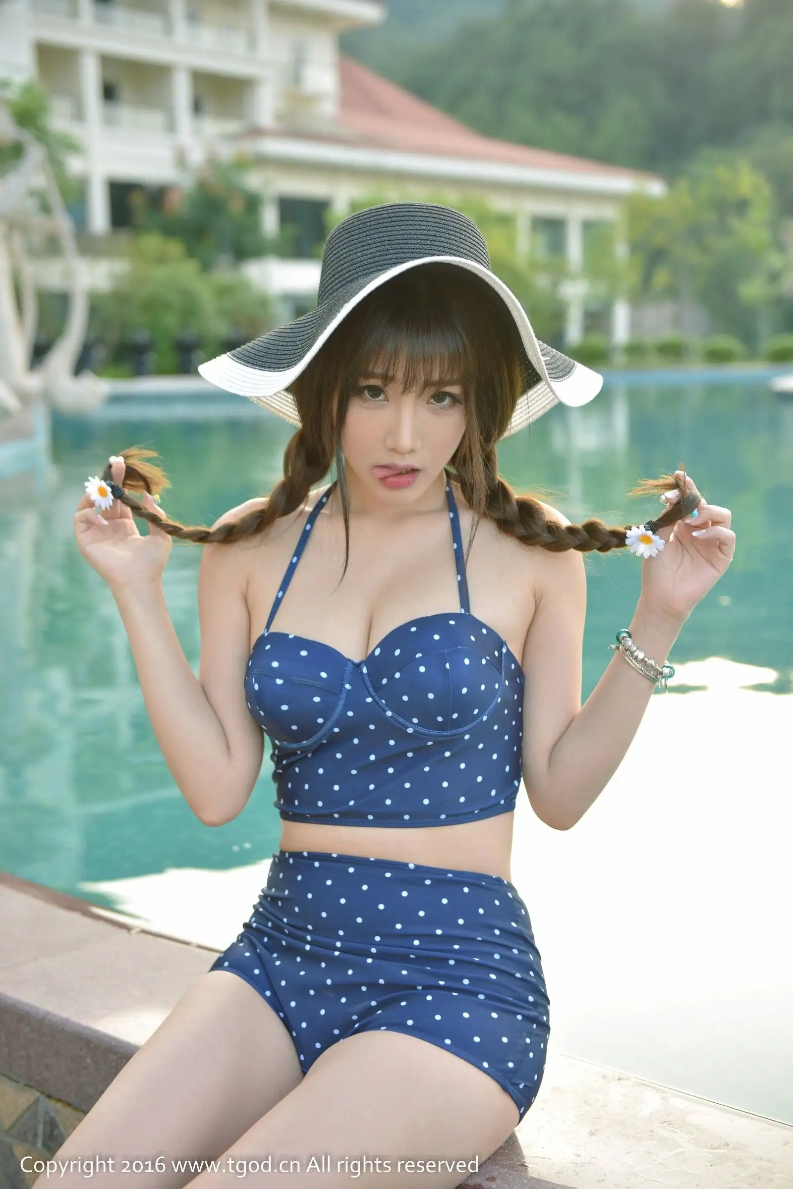 [TGOD写真] 2016.01.22 云曼旅拍 Akiki朱若慕 第五刊