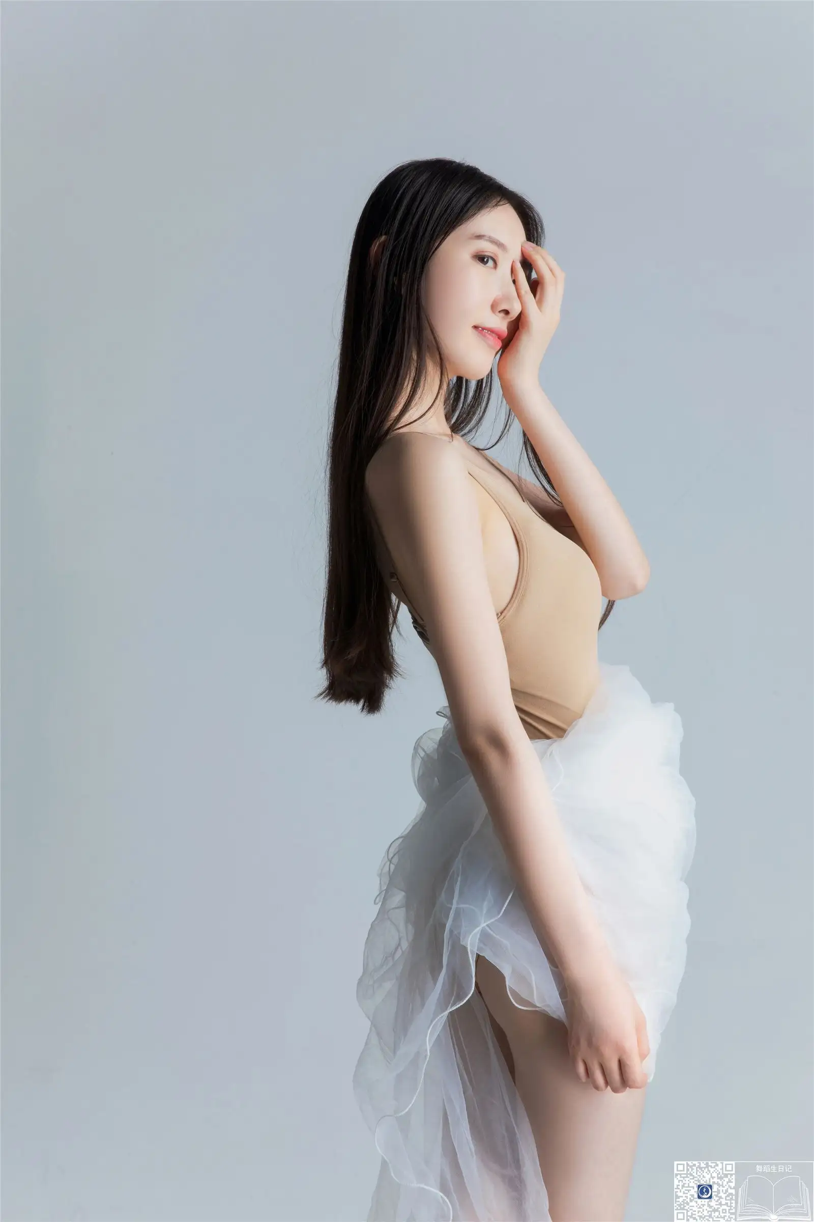 [GALLI嘉丽] 舞蹈生日记 017 – 黛西