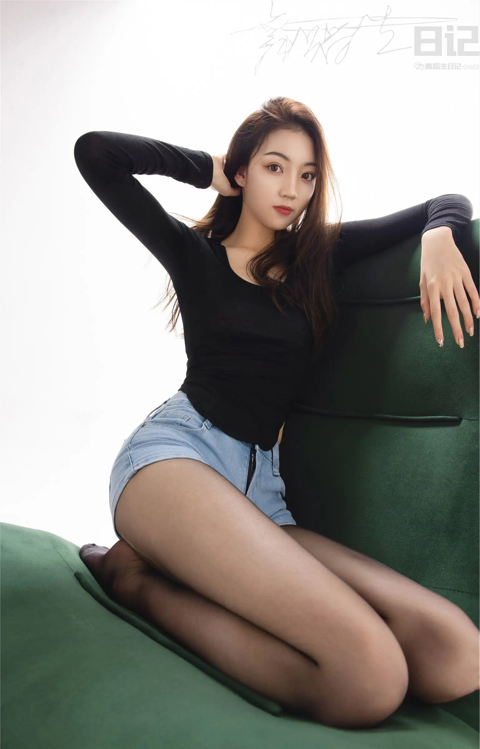 [GALLI嘉丽] 舞蹈生日记 069 – 贺贺