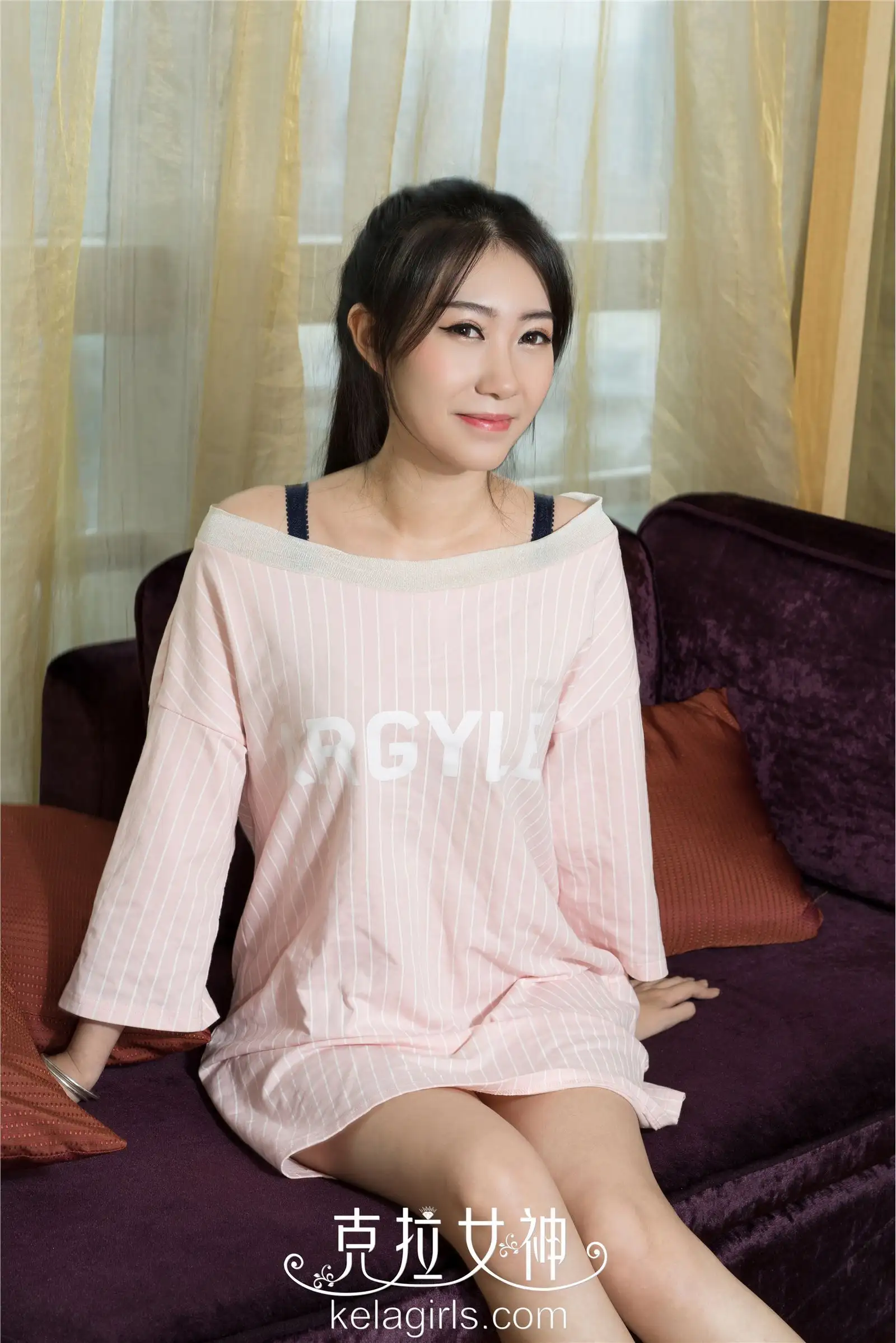 [KeLaGirls] 2017.03.24 小鹿 深情久伴美人蕉